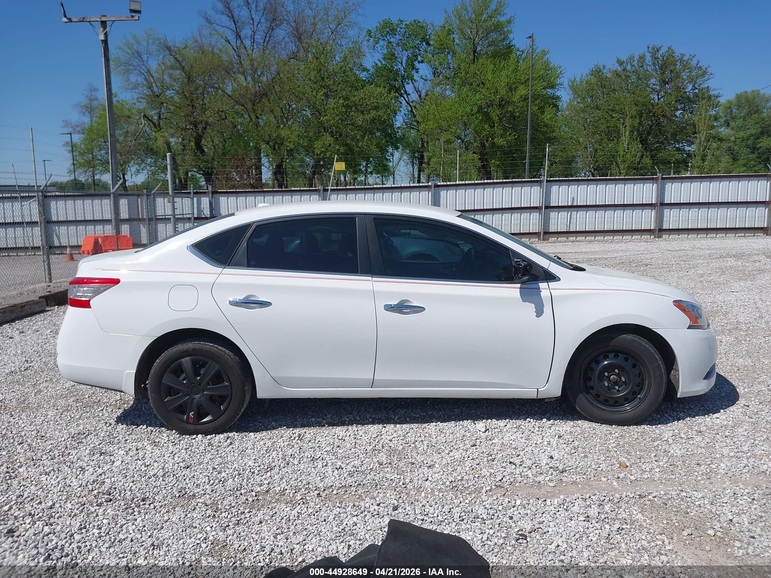 2015 Nissan Sentra Fe+ S/s/sl/sr/sv White vin: 3N1AB7AP3FL654380