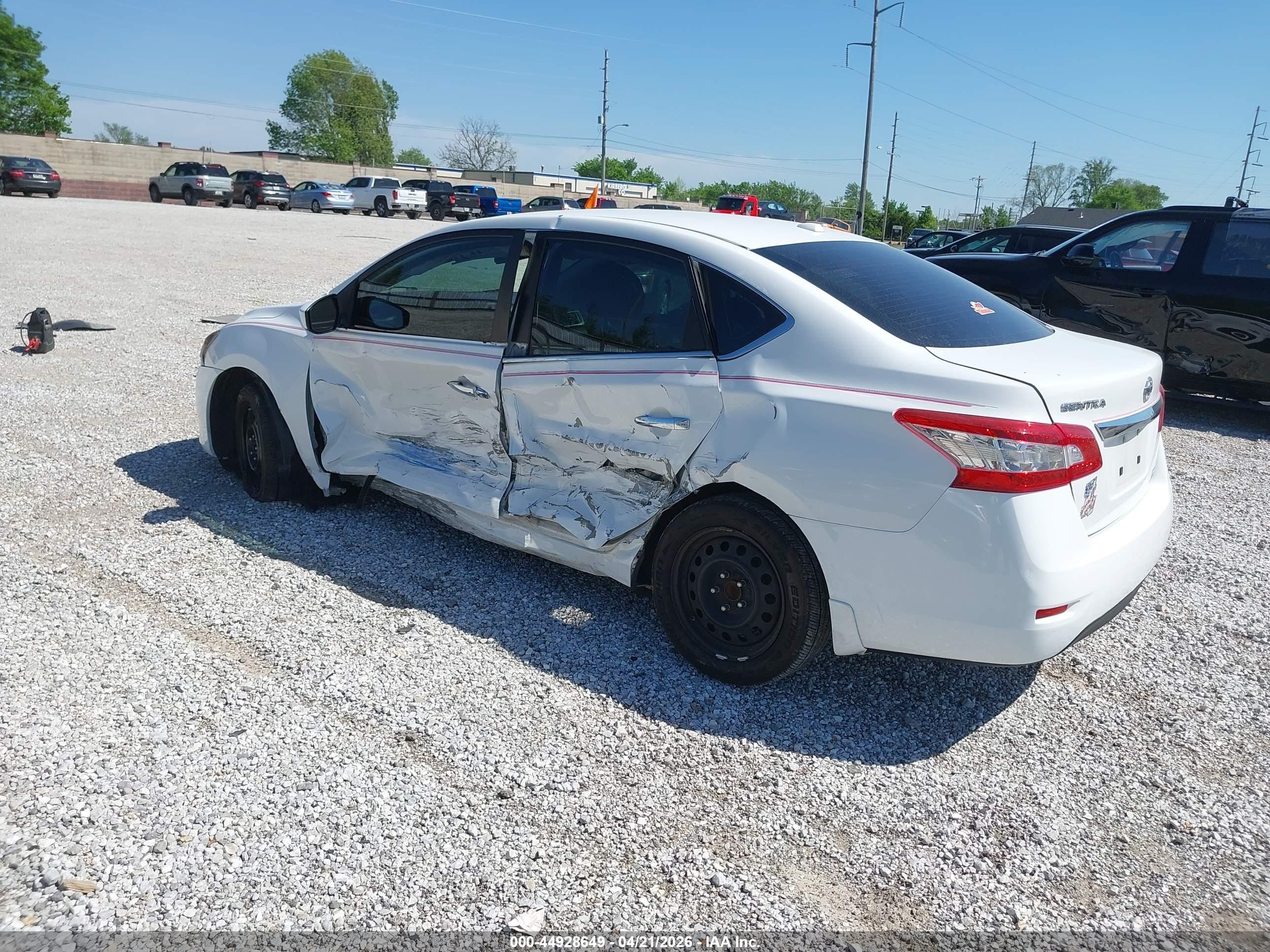 2015 Nissan Sentra Fe+ S/s/sl/sr/sv White vin: 3N1AB7AP3FL654380