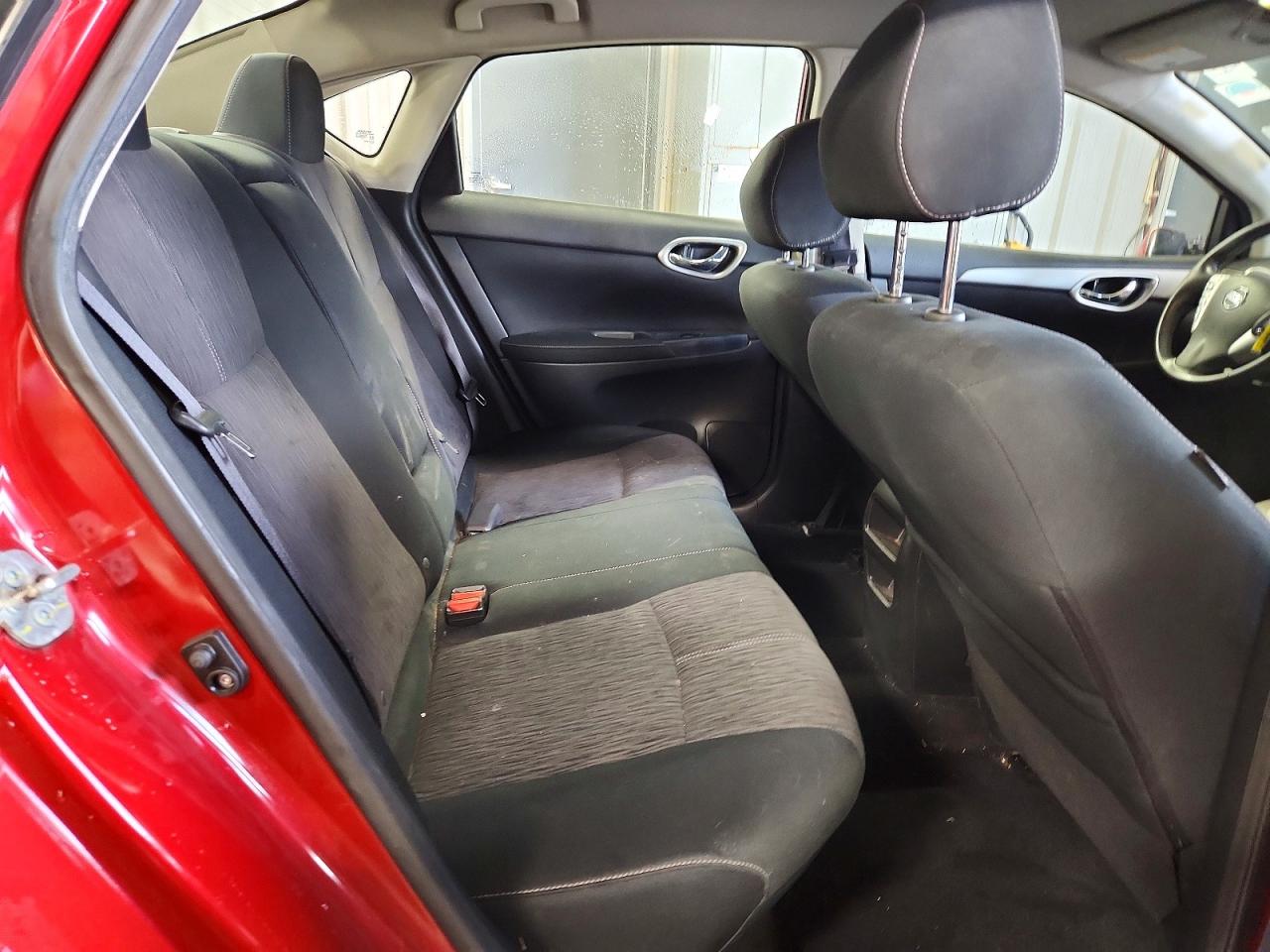 2015 Nissan Sentra Sv Red vin: 3N1AB7AP3FL675097