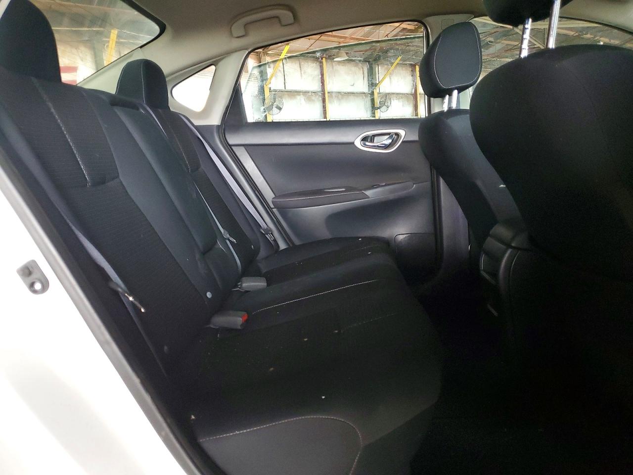 2015 Nissan Sentra S White vin: 3N1AB7AP3FY217840