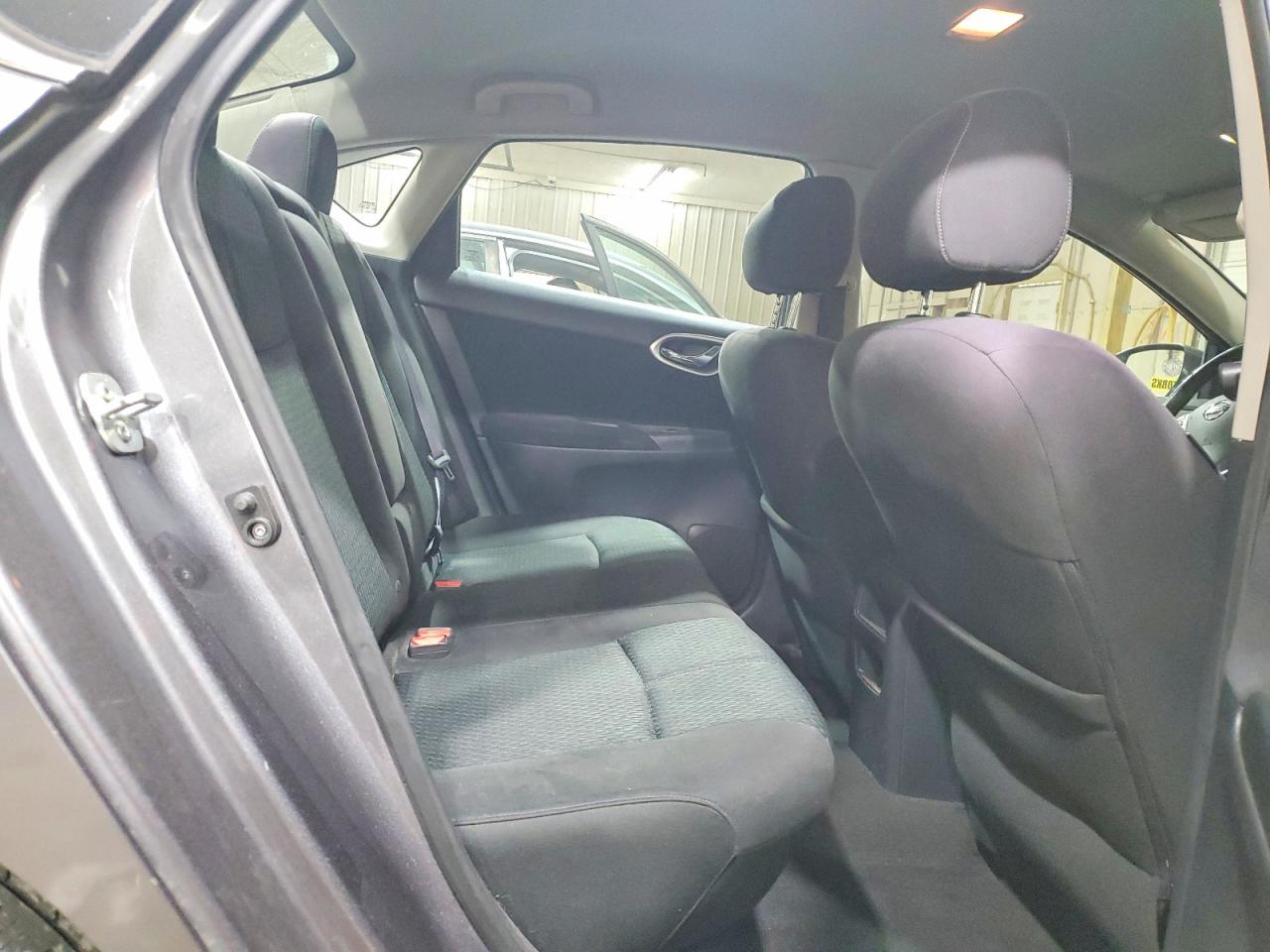 2015 Nissan Sentra Sr Gray vin: 3N1AB7AP3FY226036