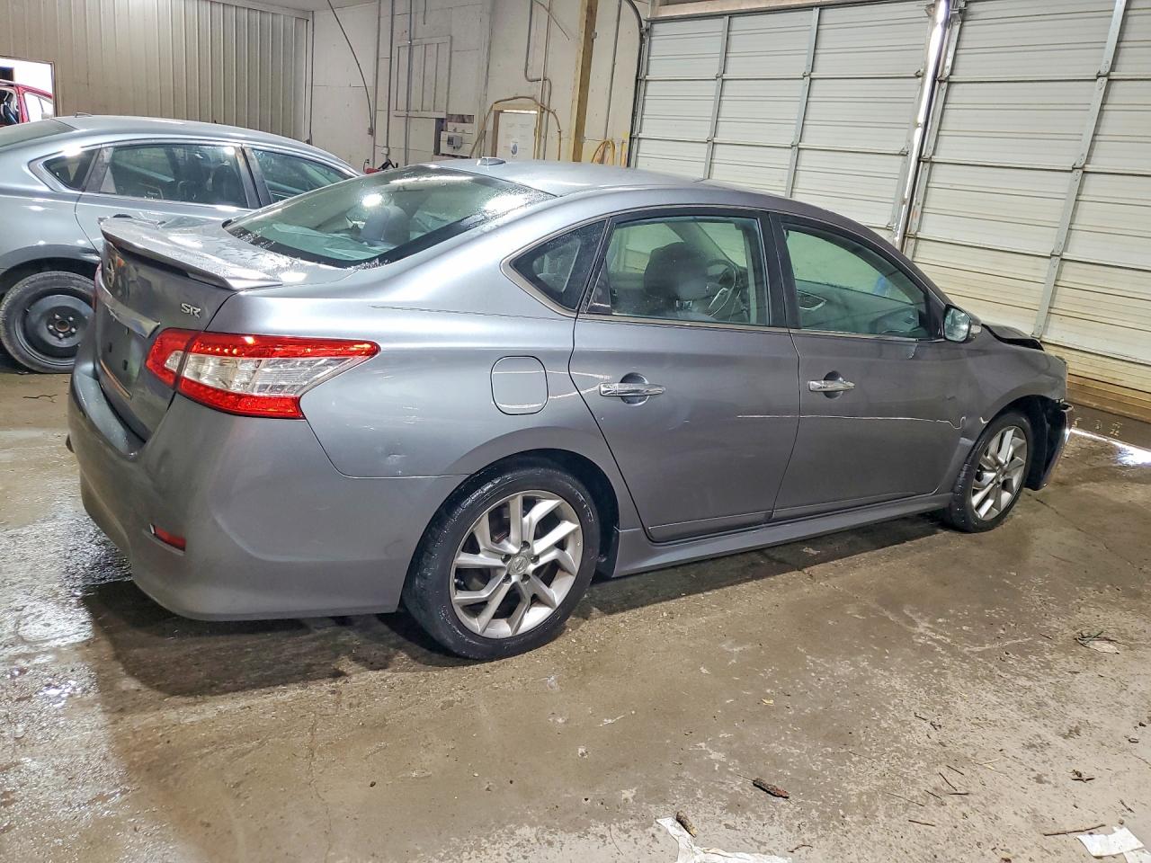 2015 Nissan Sentra Sr Gray vin: 3N1AB7AP3FY226036