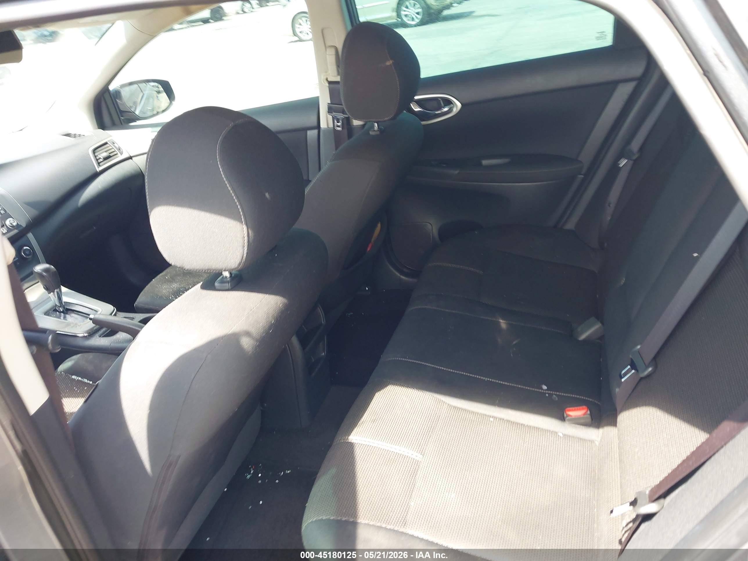 2015 Nissan Sentra S Серый vin: 3N1AB7AP3FY230393