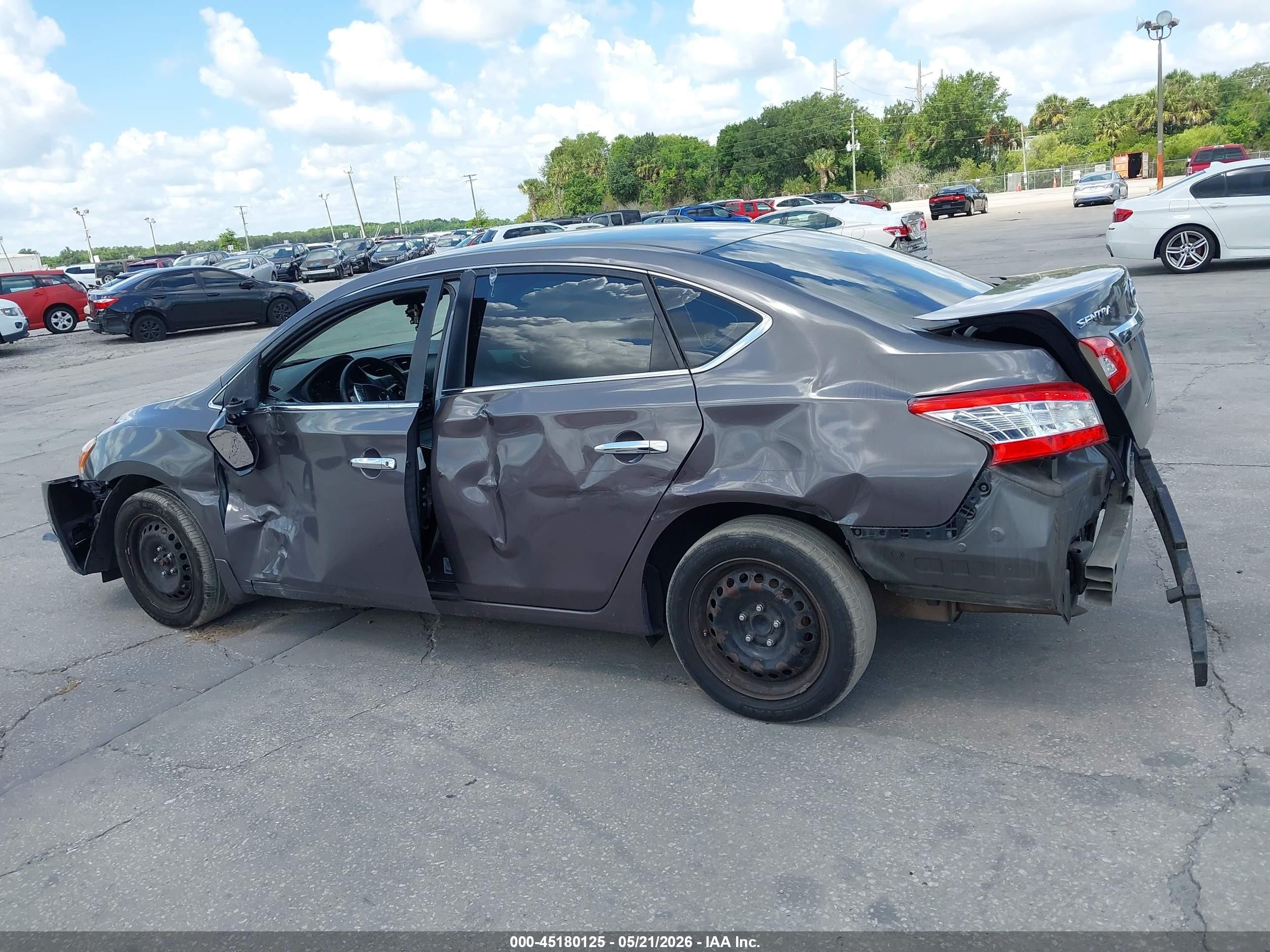 2015 Nissan Sentra S Серый vin: 3N1AB7AP3FY230393