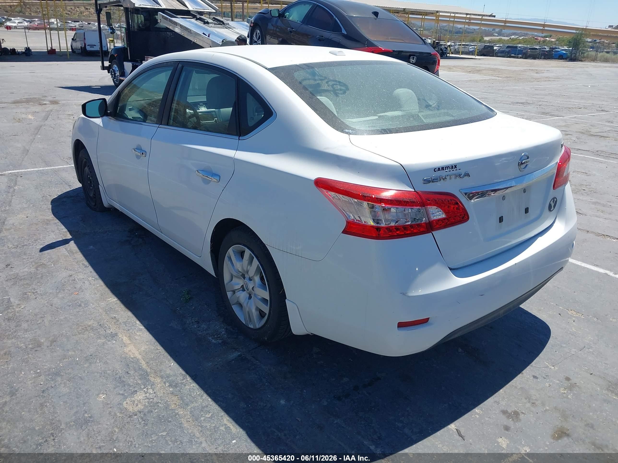 2015 Nissan Sentra Fe+ S/s/sl/sr/sv White vin: 3N1AB7AP3FY230894