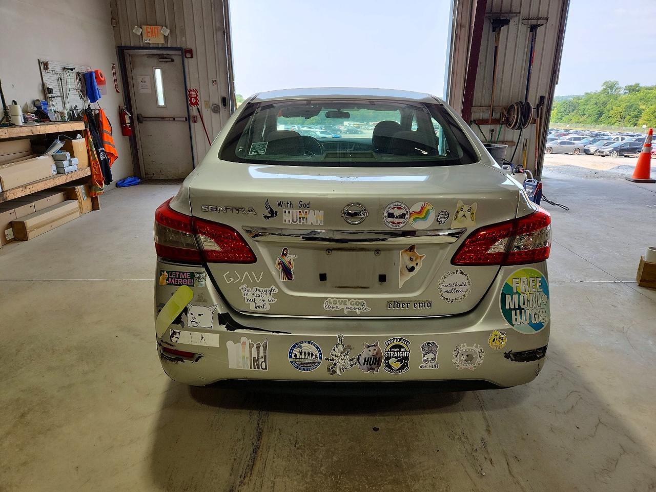 2015 Nissan Sentra S Silver vin: 3N1AB7AP3FY233441