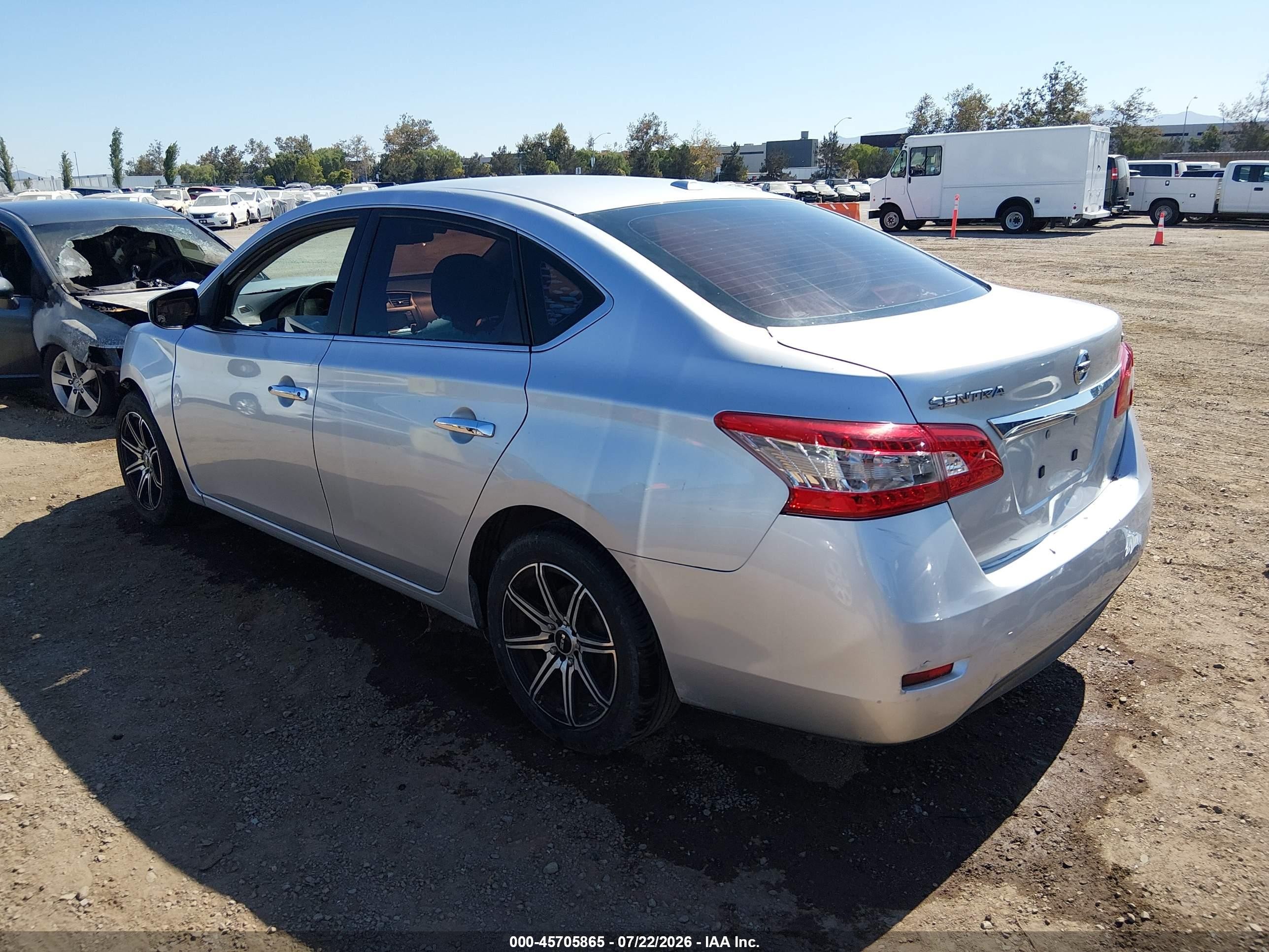 2015 Nissan Sentra Fe+ S/s/sl/sr/sv Silver vin: 3N1AB7AP3FY234704