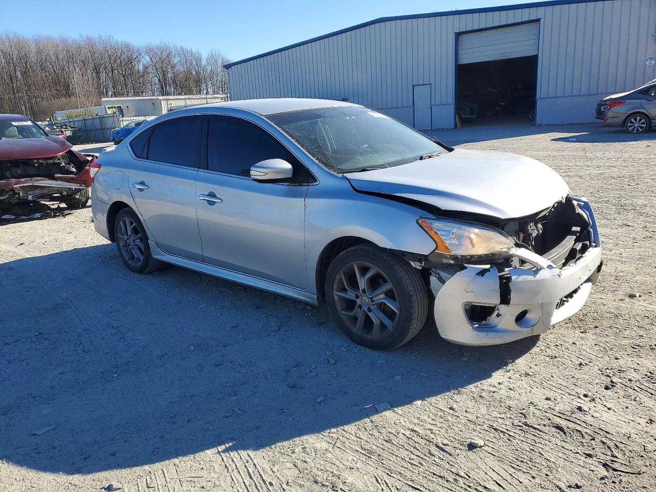 2015 Nissan Sentra S Серебряный vin: 3N1AB7AP3FY234816