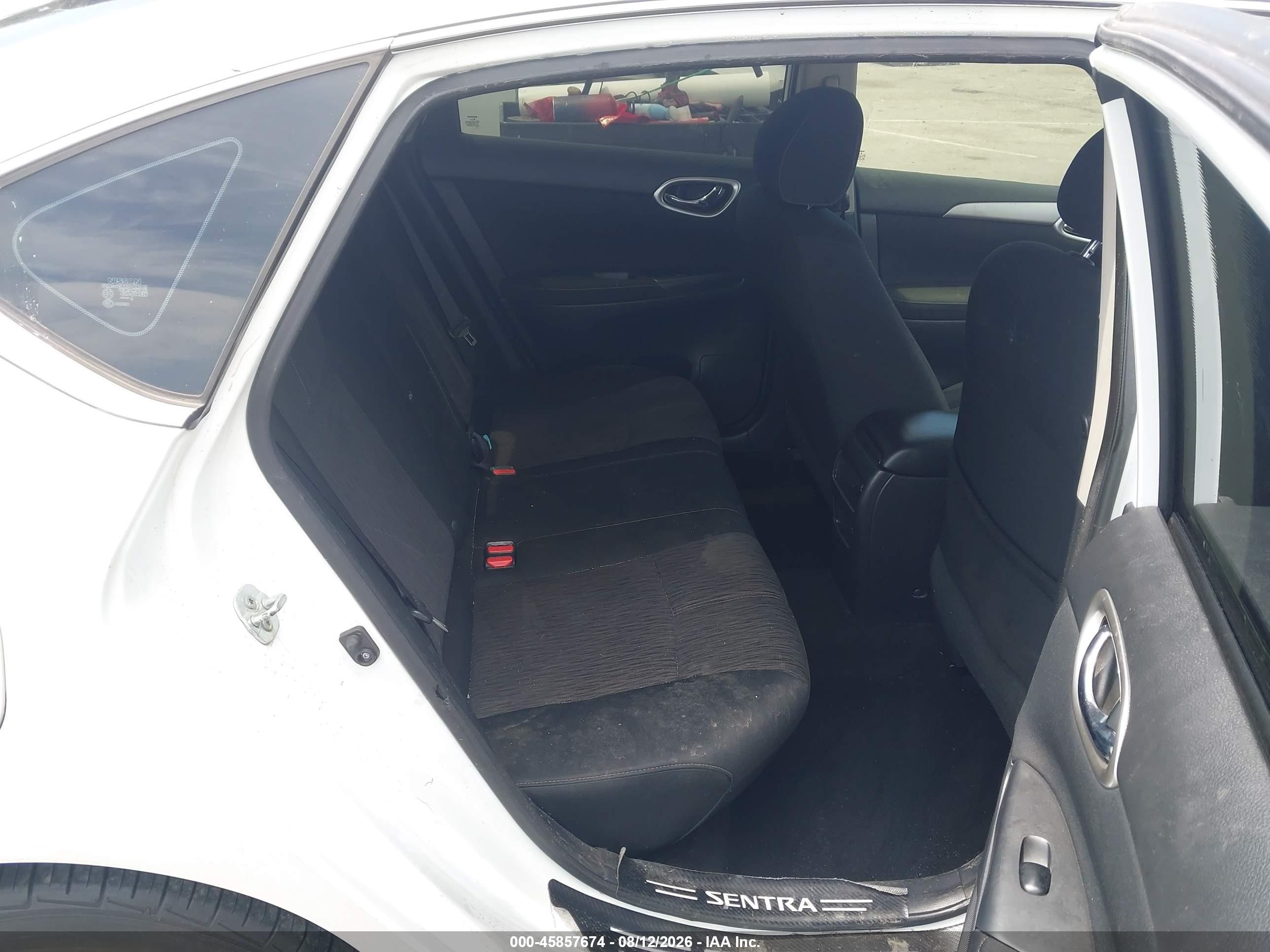 2015 Nissan Sentra Fe+ S/s/sl/sr/sv White vin: 3N1AB7AP3FY236758