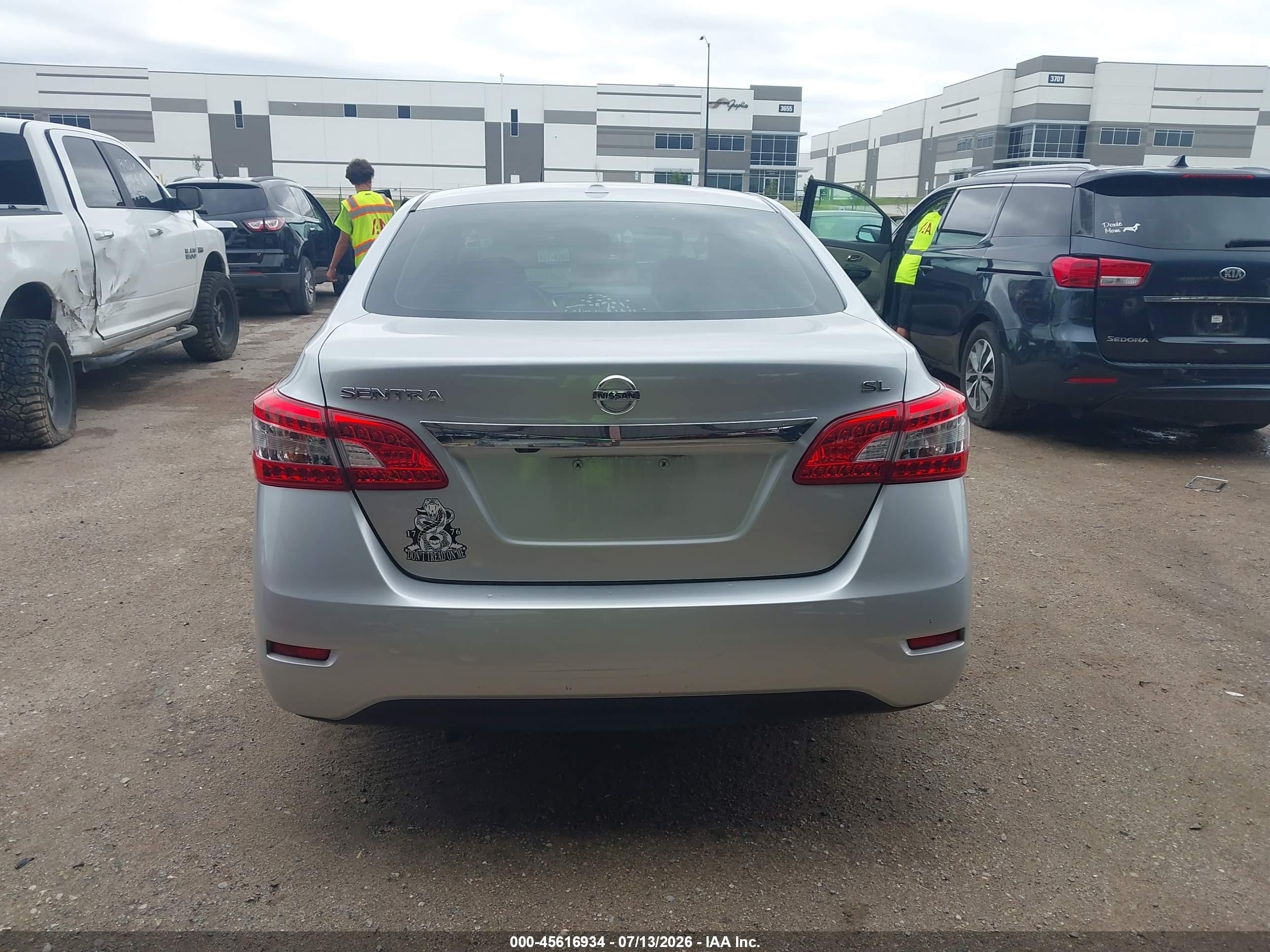 2015 Nissan Sentra Sl Silver vin: 3N1AB7AP3FY256542