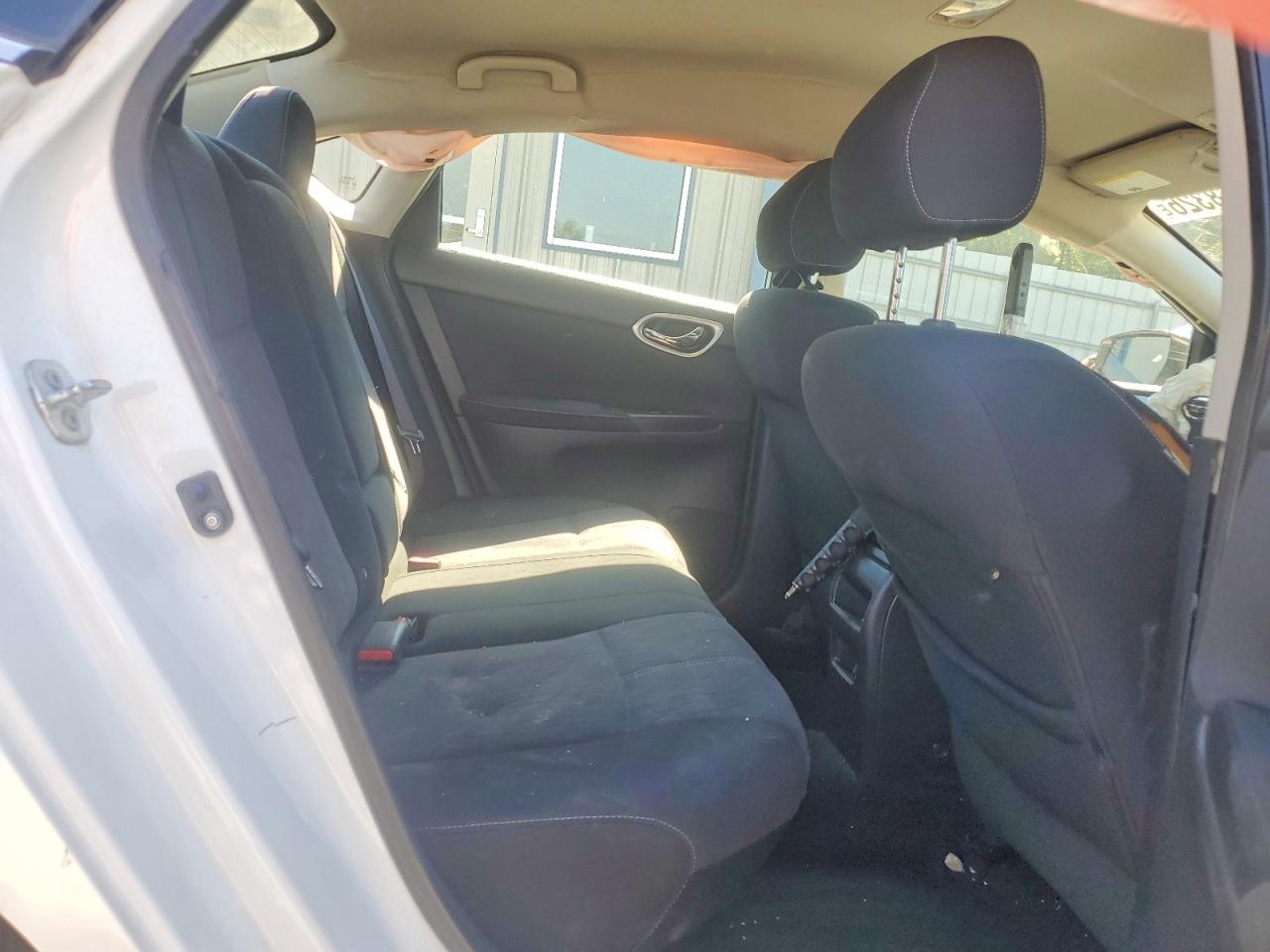 2015 Nissan Sentra Sv White vin: 3N1AB7AP3FY258727