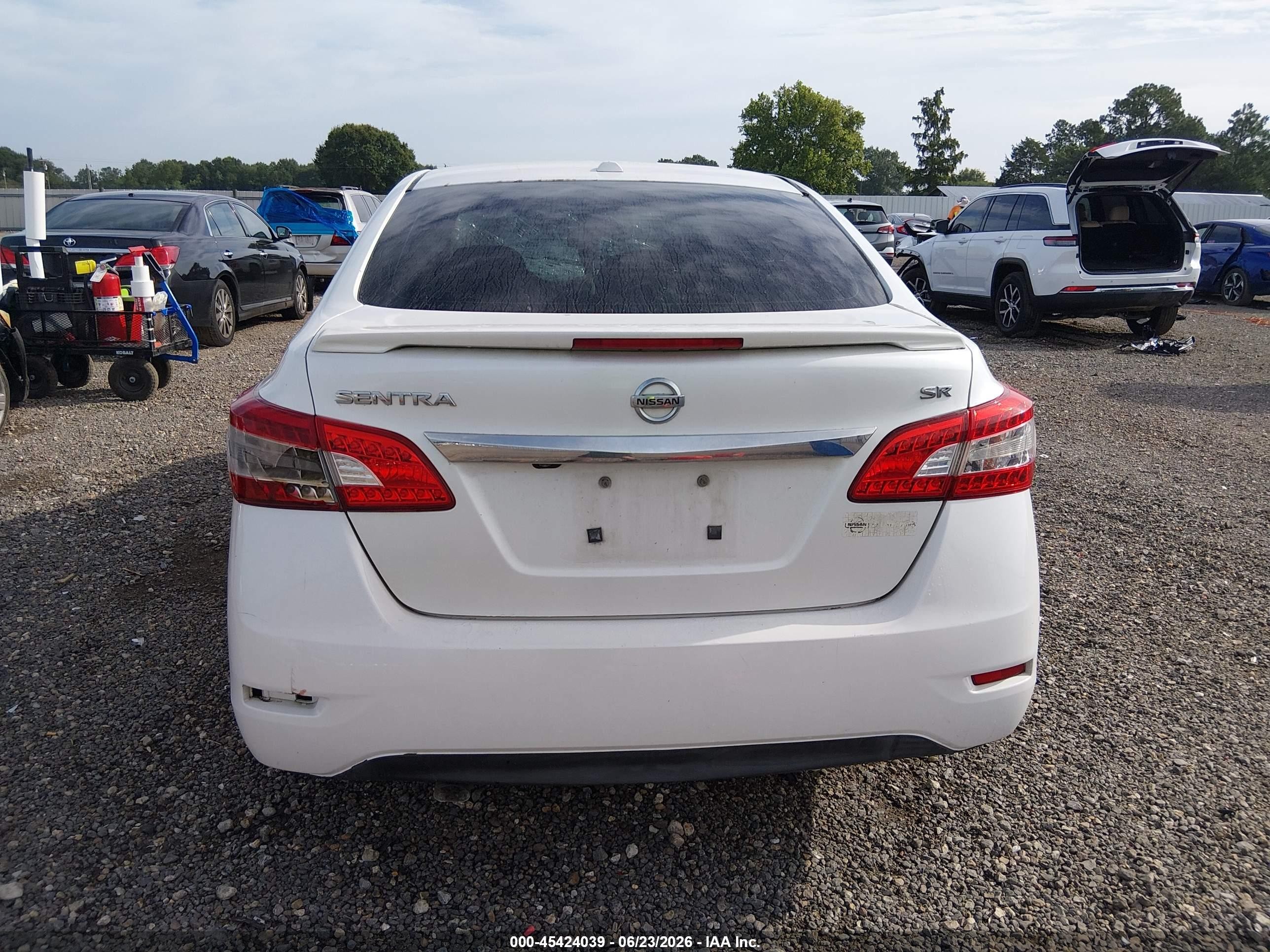 2015 Nissan Sentra Sr White vin: 3N1AB7AP3FY276466