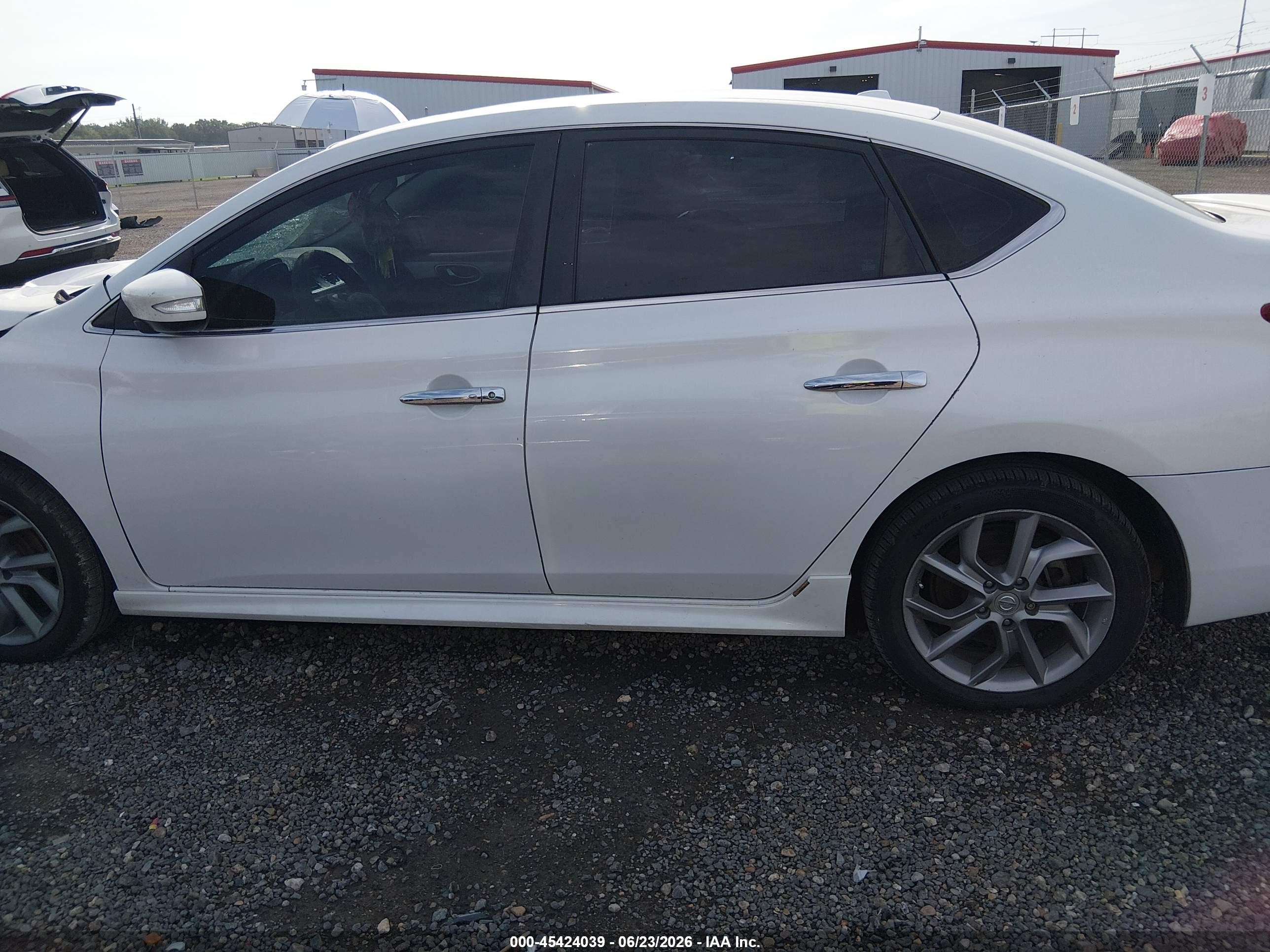 2015 Nissan Sentra Sr White vin: 3N1AB7AP3FY276466