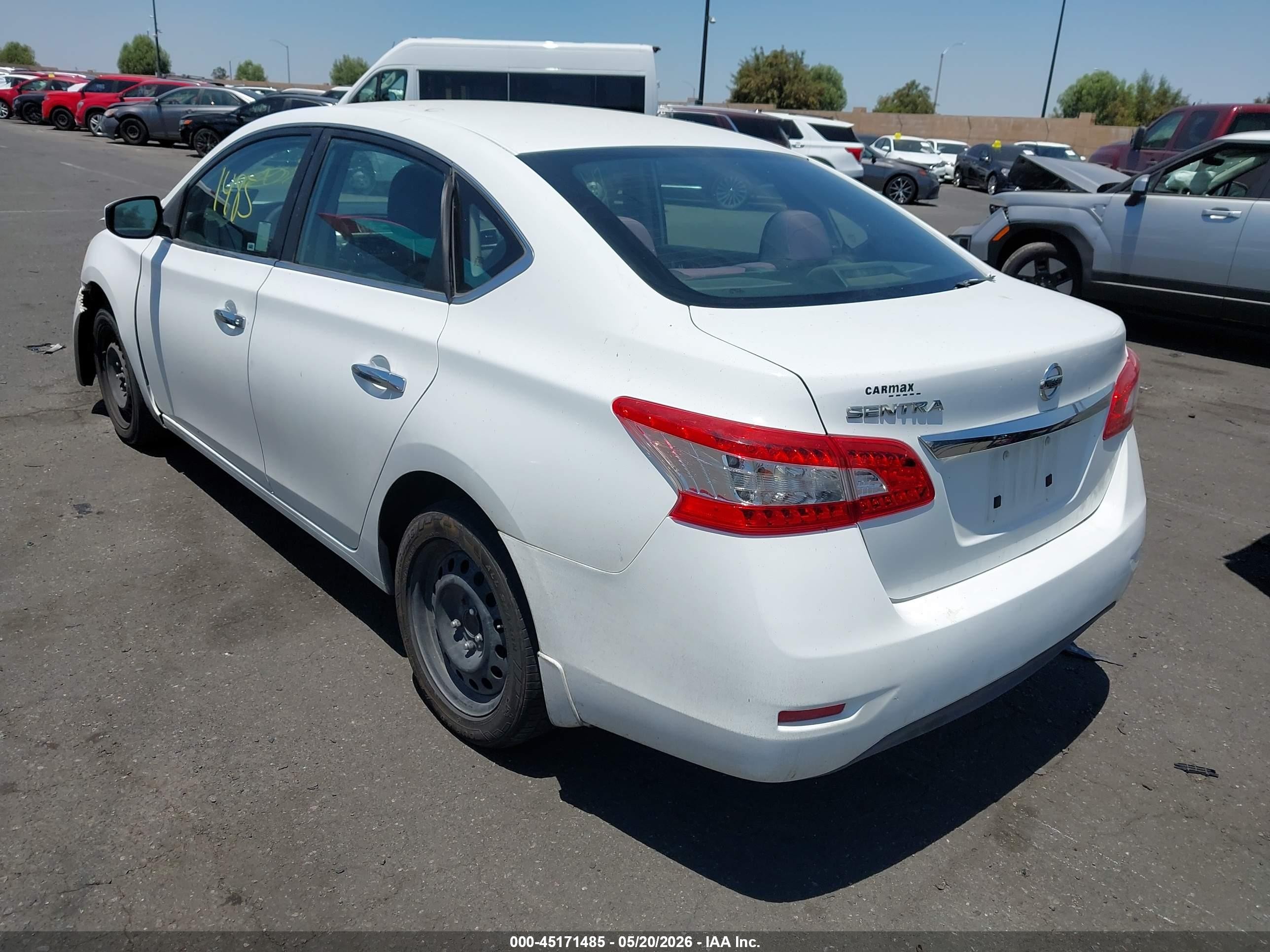 2015 Nissan Sentra S White vin: 3N1AB7AP3FY285619