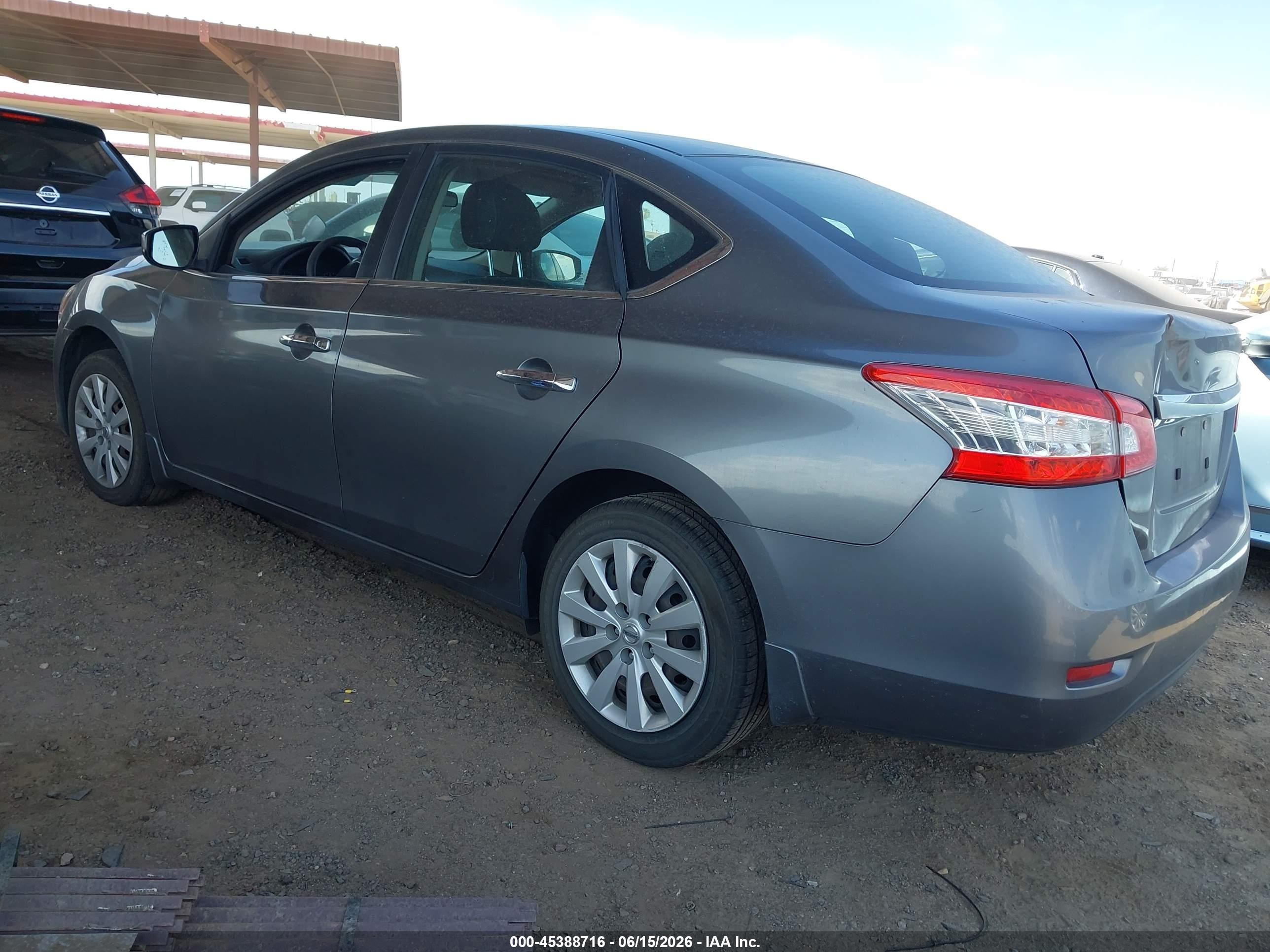 2015 Nissan Sentra S Серый vin: 3N1AB7AP3FY291193