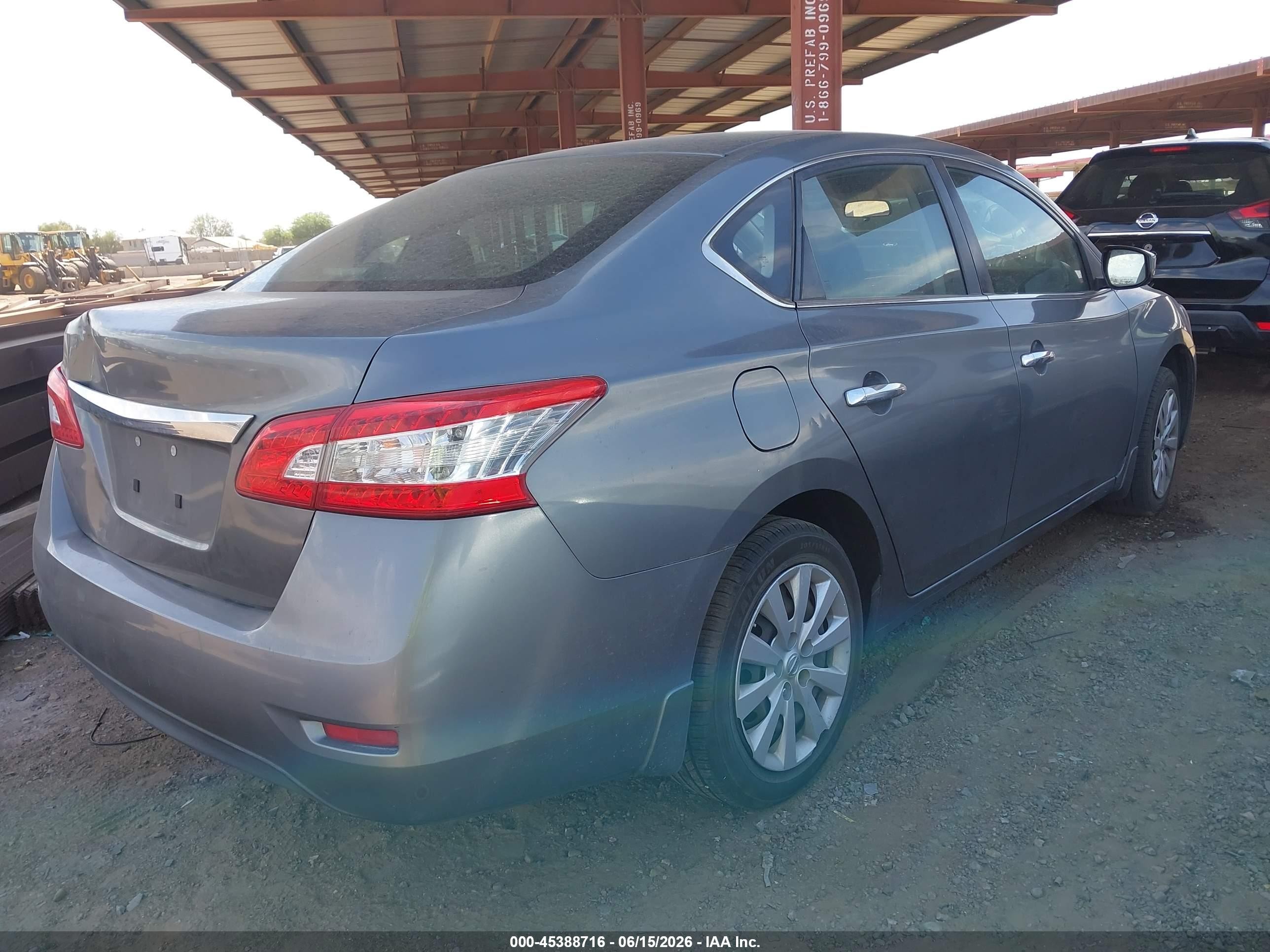 2015 Nissan Sentra S Серый vin: 3N1AB7AP3FY291193