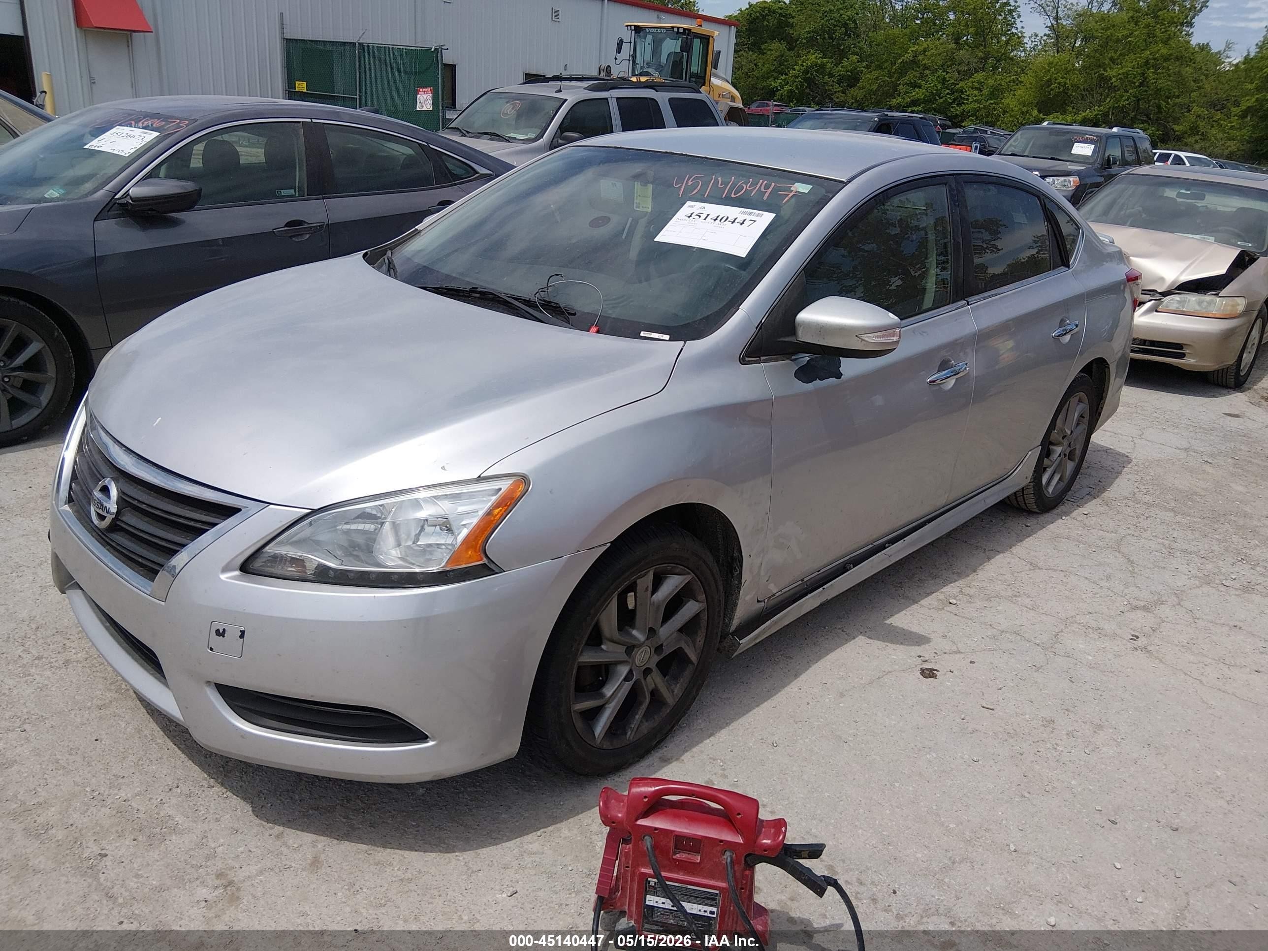 2015 Nissan Sentra Sr Silver vin: 3N1AB7AP3FY293655