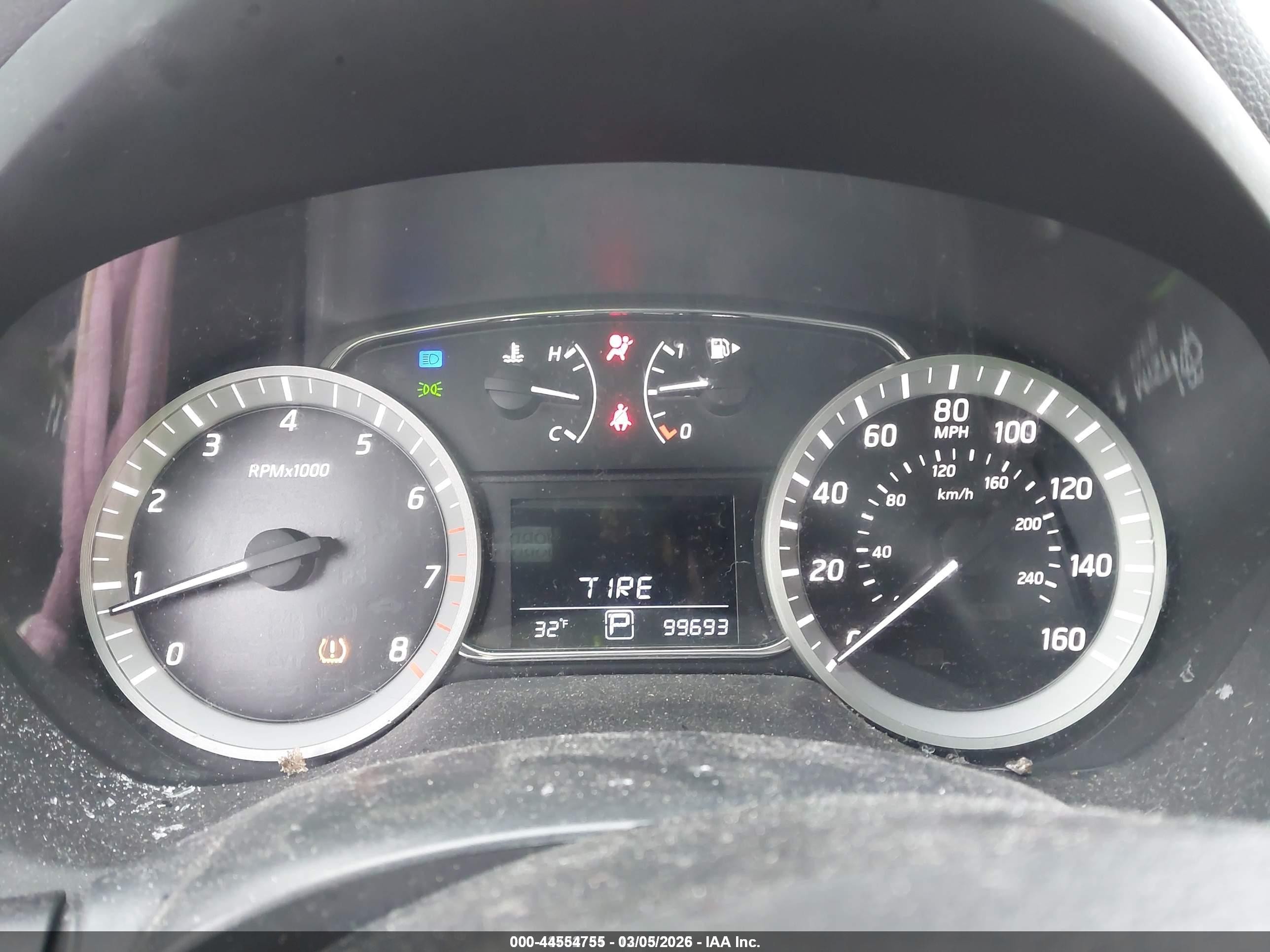 2015 Nissan Sentra Sv Silver vin: 3N1AB7AP3FY303794