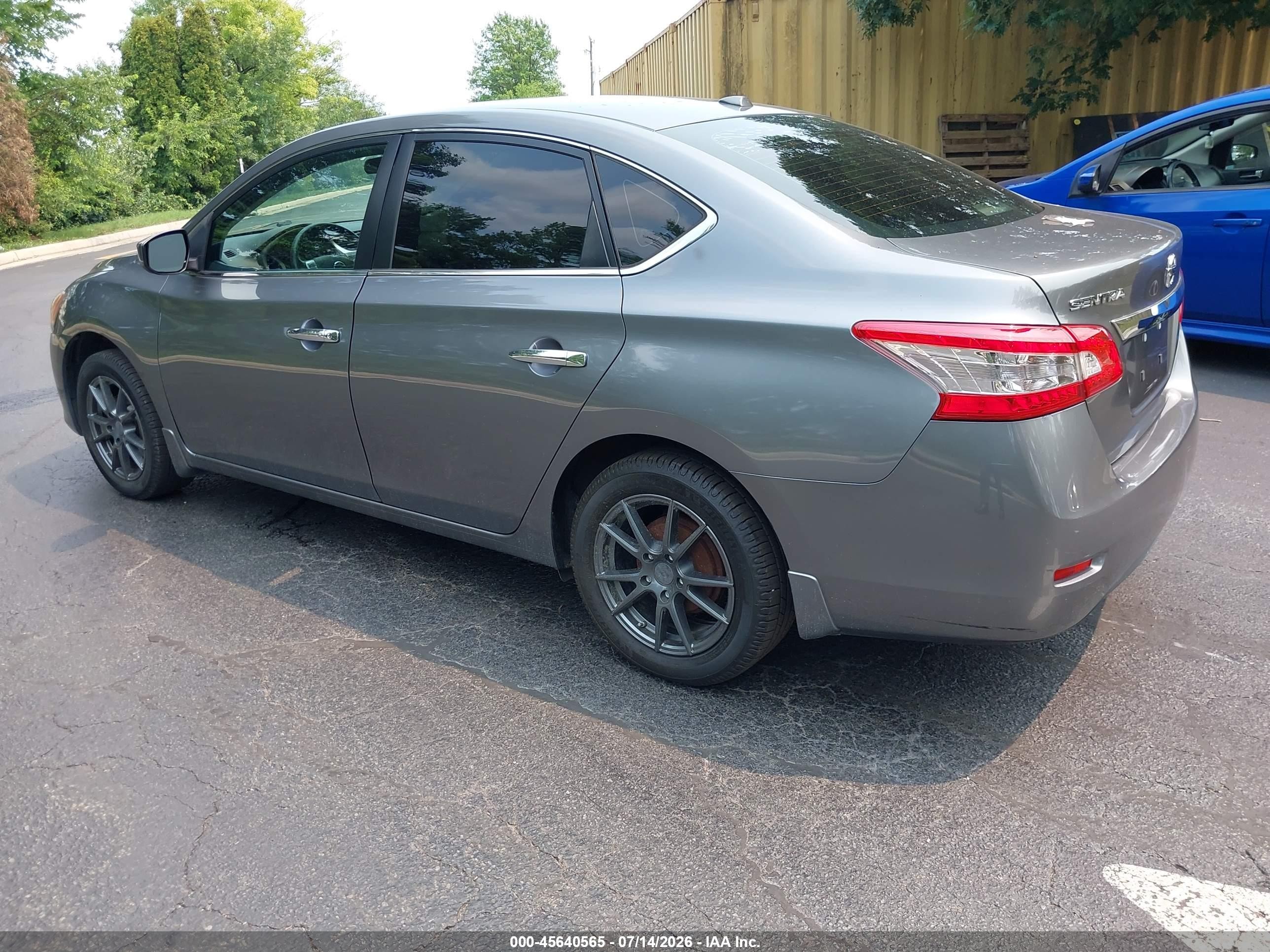 2015 Nissan Sentra Sv Gray vin: 3N1AB7AP3FY305822