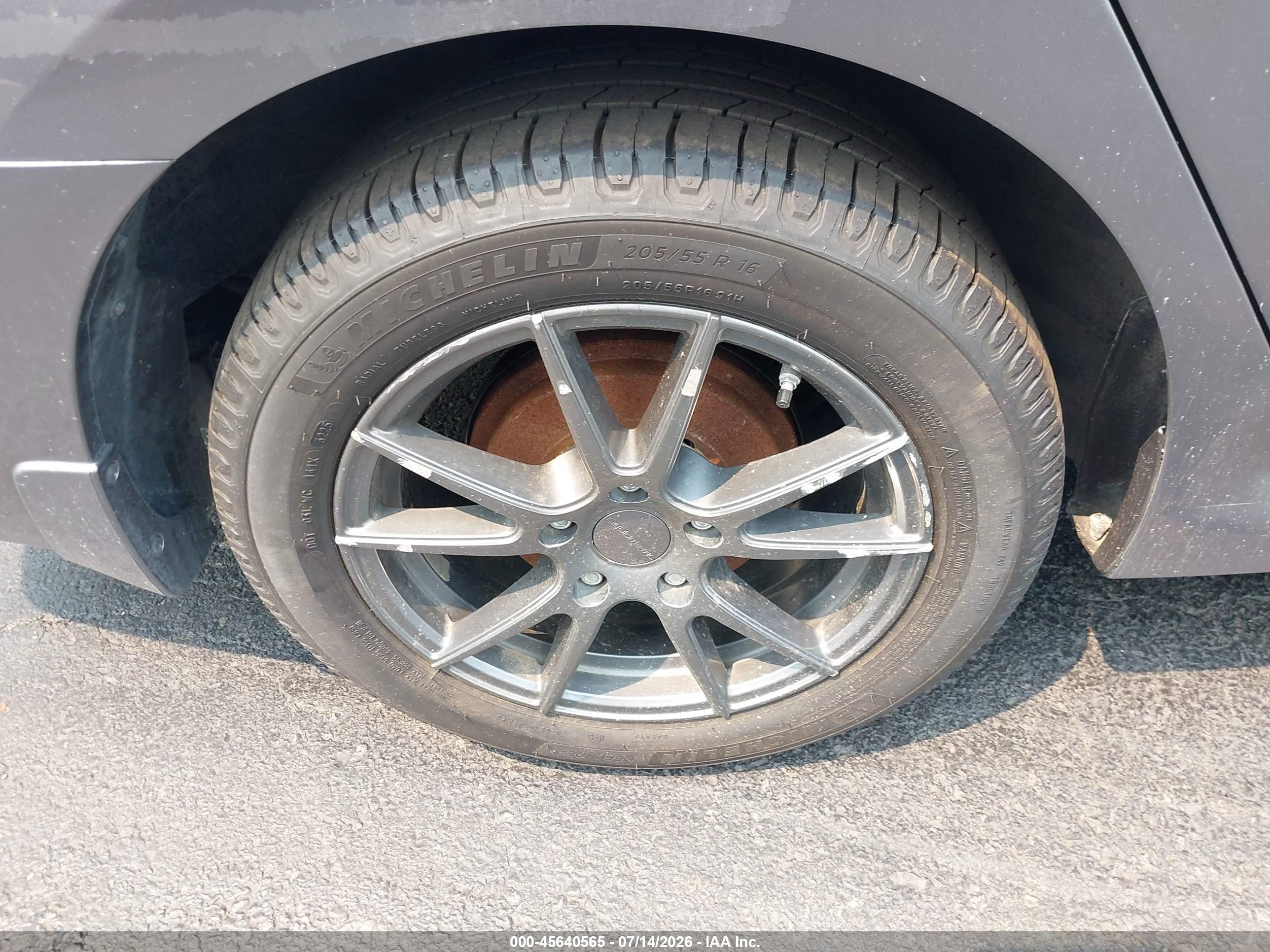 2015 Nissan Sentra Sv Gray vin: 3N1AB7AP3FY305822