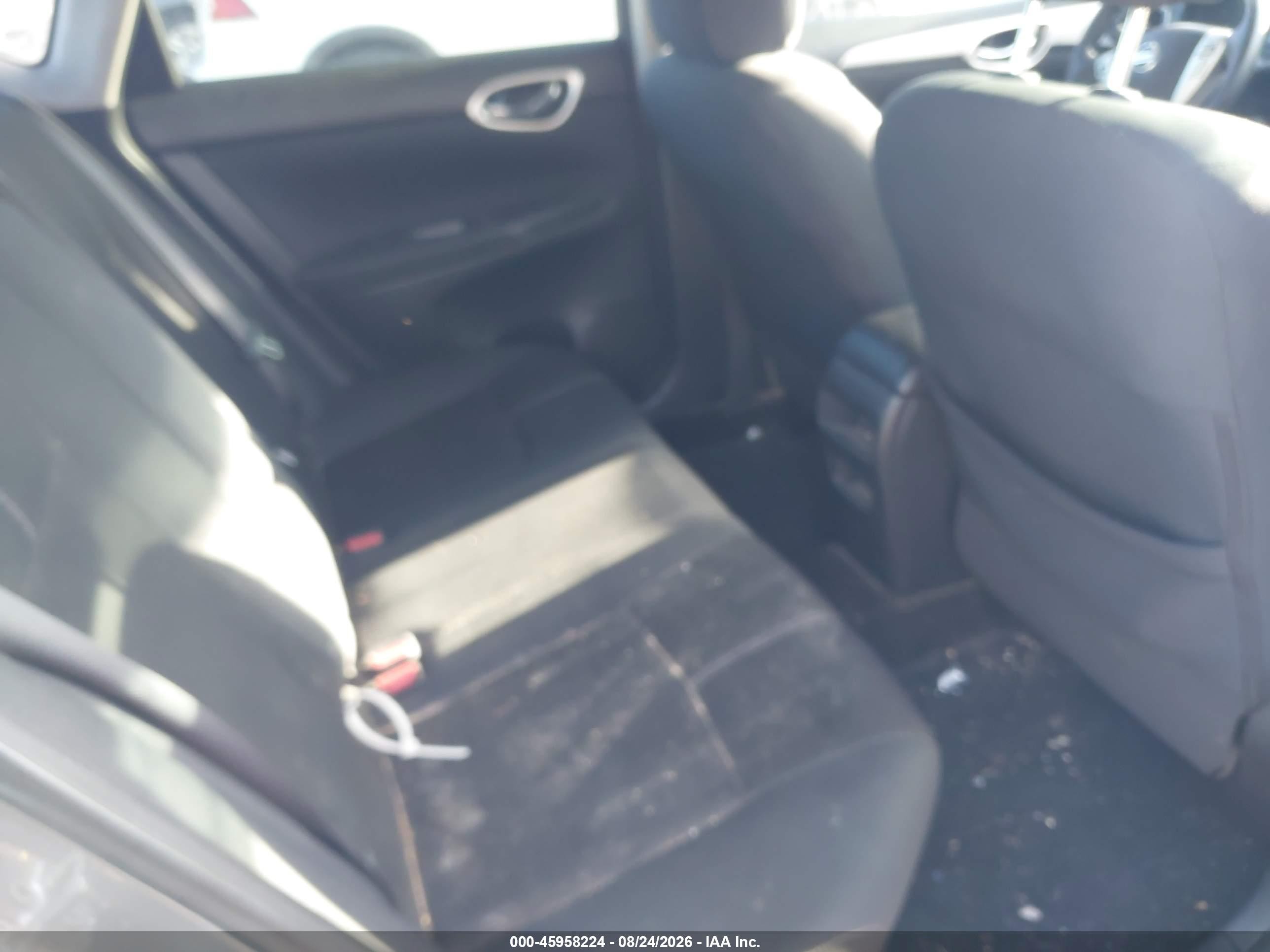 2015 Nissan Sentra S Серый vin: 3N1AB7AP3FY310146