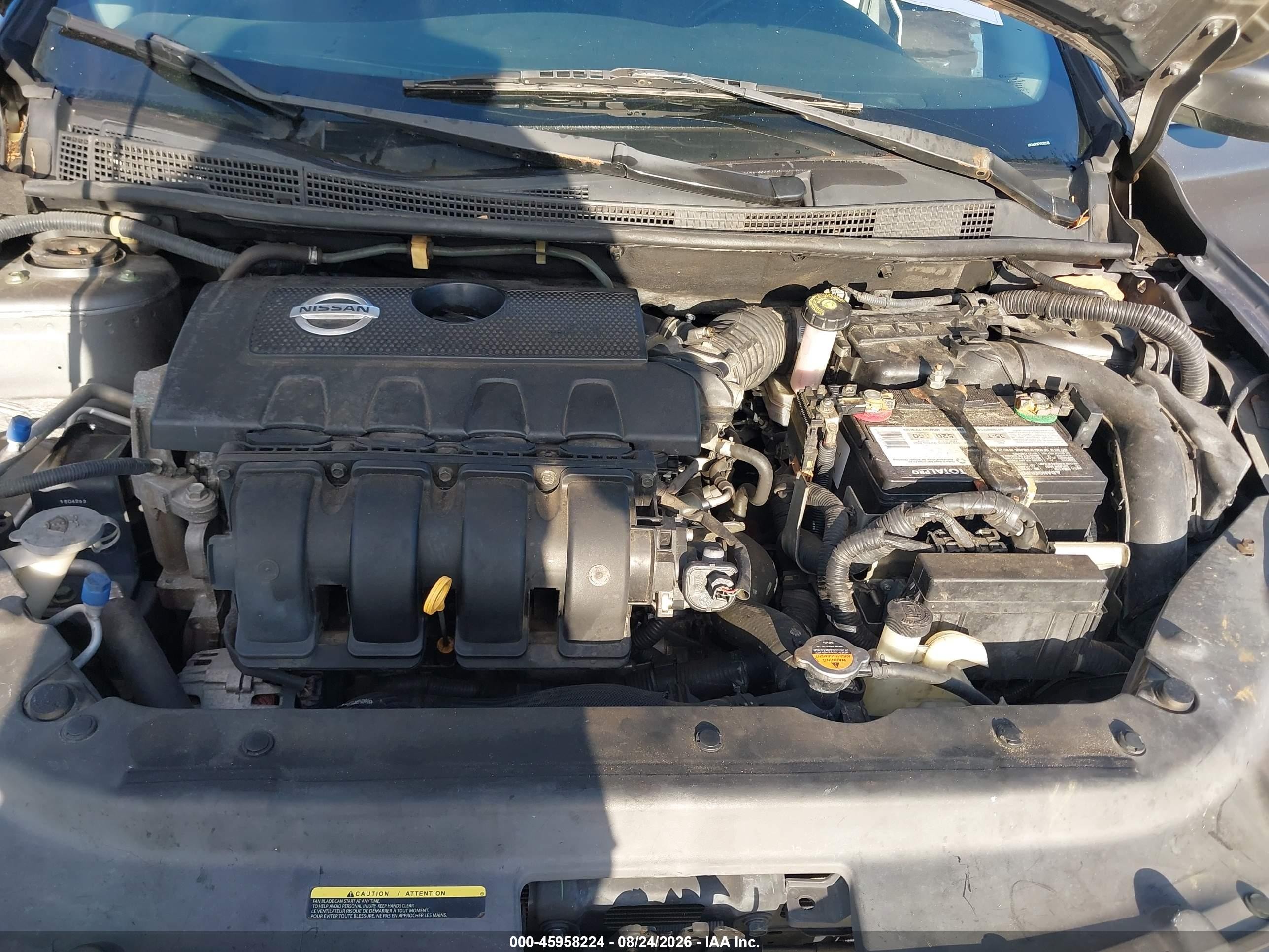 2015 Nissan Sentra S Серый vin: 3N1AB7AP3FY310146