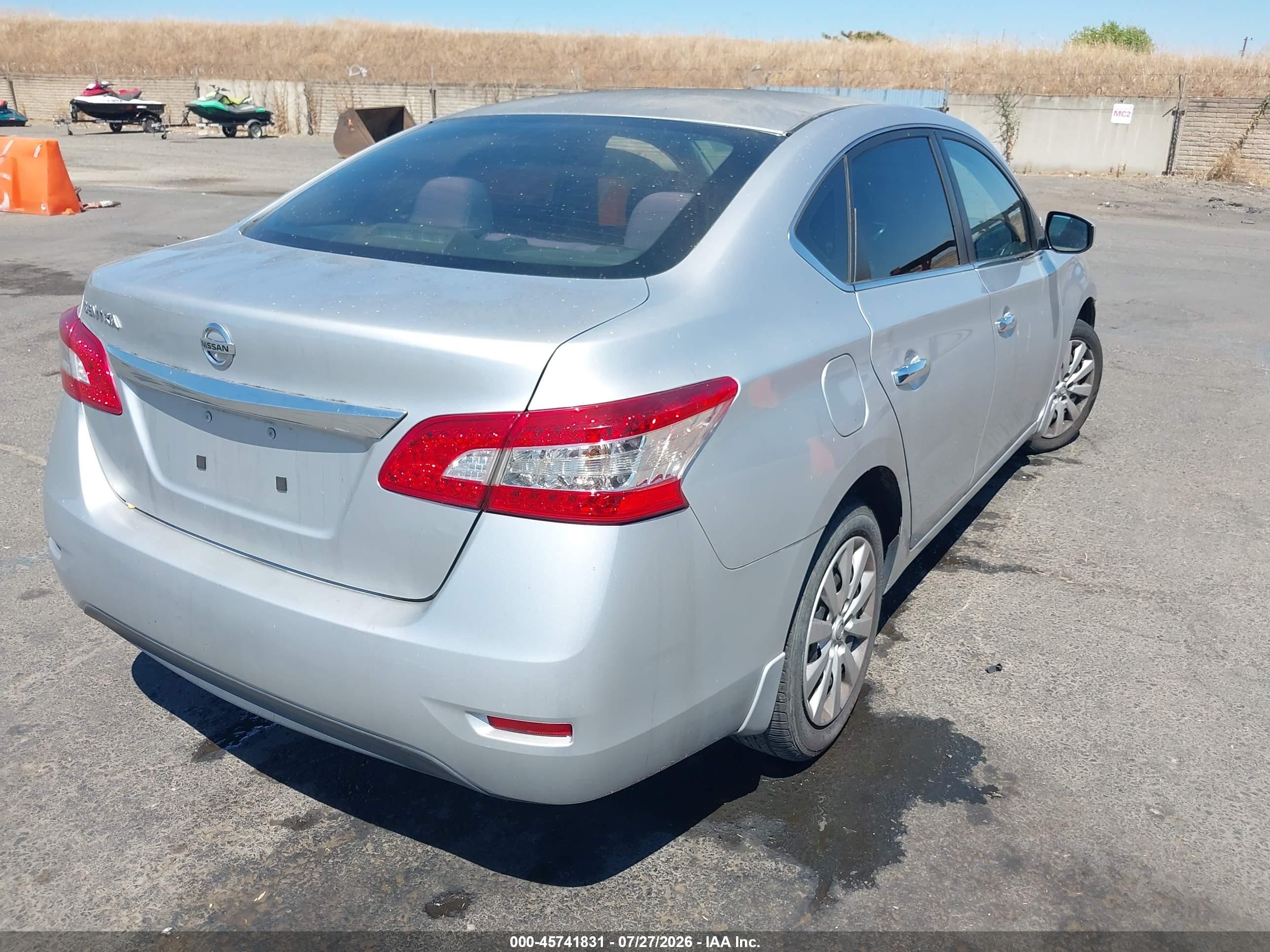 2015 Nissan Sentra S Серый vin: 3N1AB7AP3FY333409