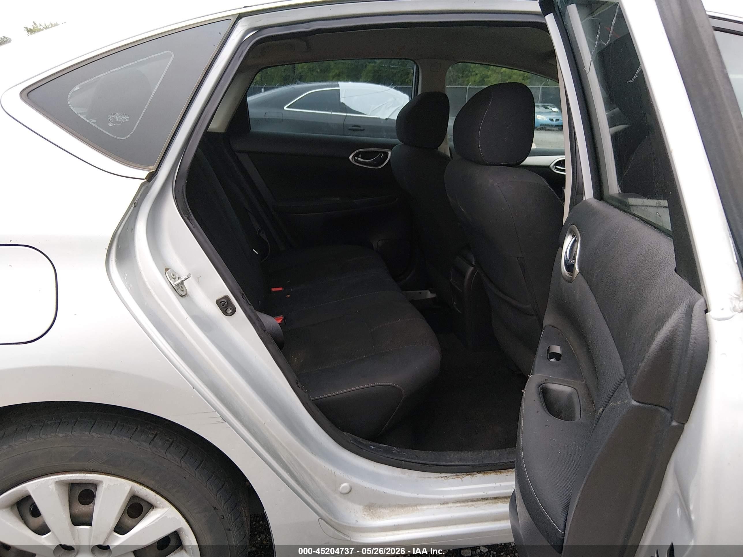 2015 Nissan Sentra S Silver vin: 3N1AB7AP3FY361632