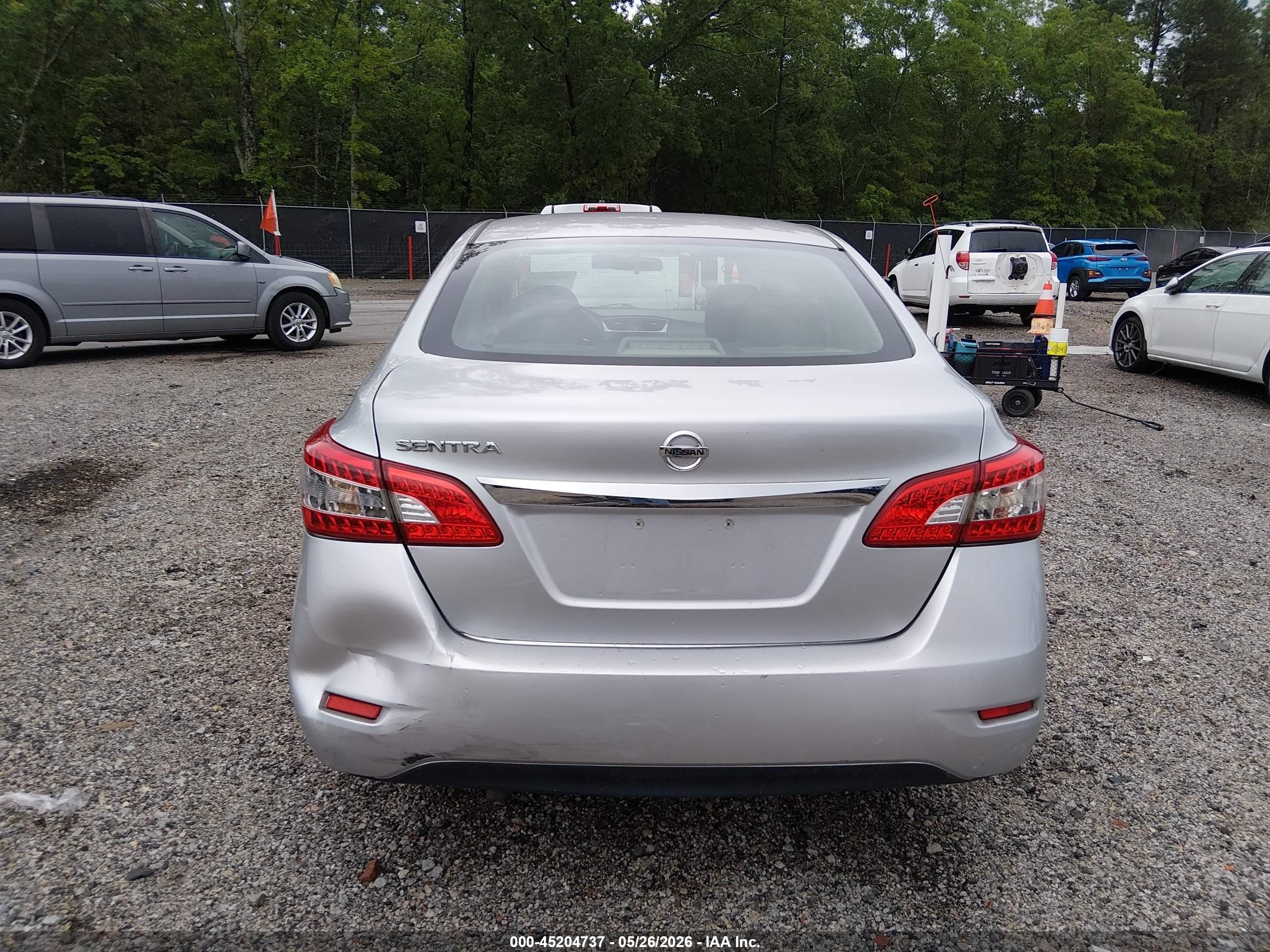 2015 Nissan Sentra S Silver vin: 3N1AB7AP3FY361632