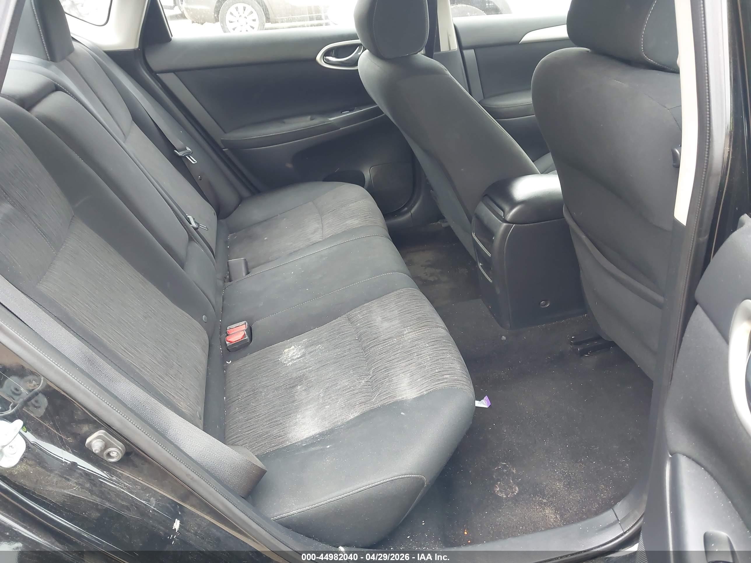 2015 Nissan Sentra Sv Черный vin: 3N1AB7AP3FY367835