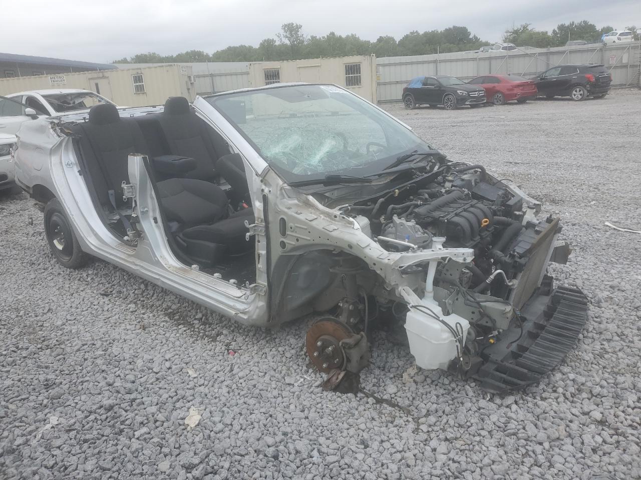 2015 Nissan Sentra S   Silver vin: 3N1AB7AP3FY372842