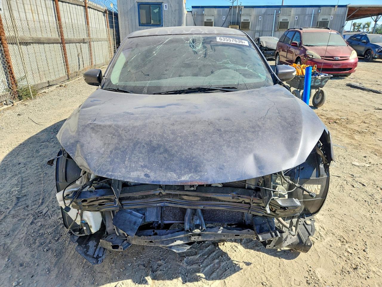 2015 Nissan Sentra Sr Серый vin: 3N1AB7AP3FY382982