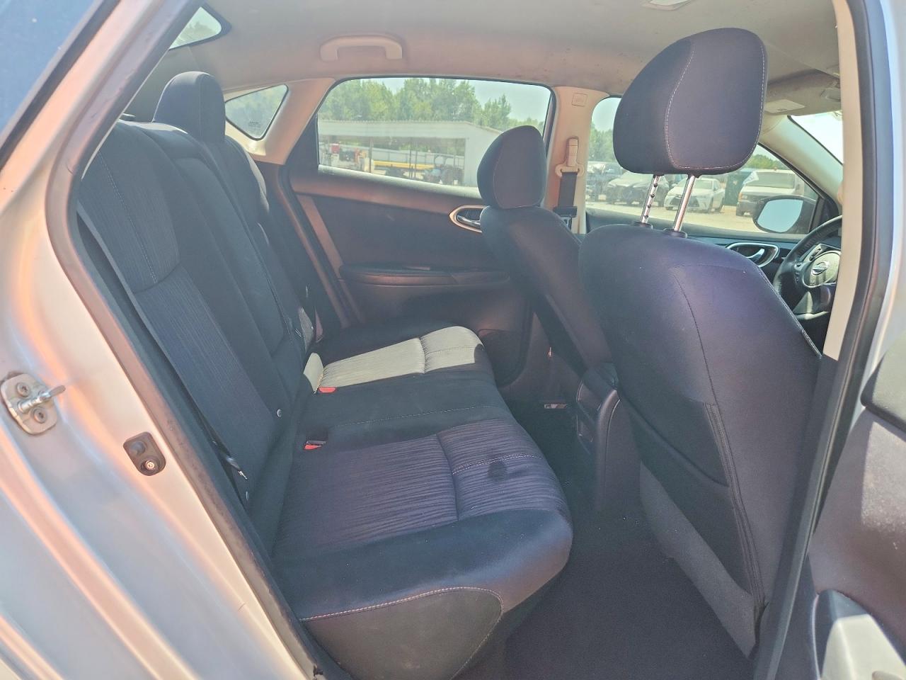 2016 Nissan Sentra Sv Silver vin: 3N1AB7AP3GL667261
