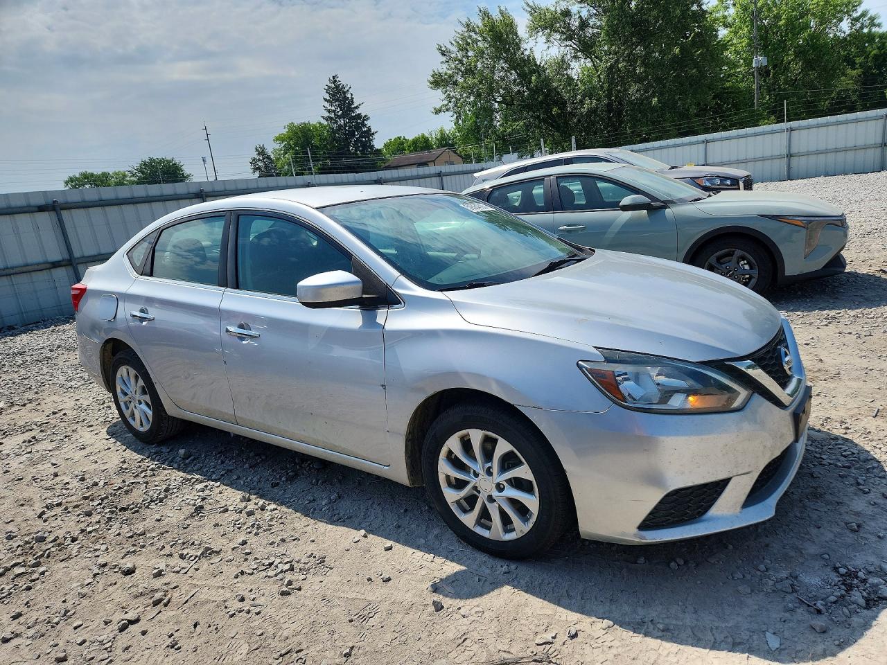 2018 Nissan Sentra S Silver vin: 3N1AB7AP3JY202831