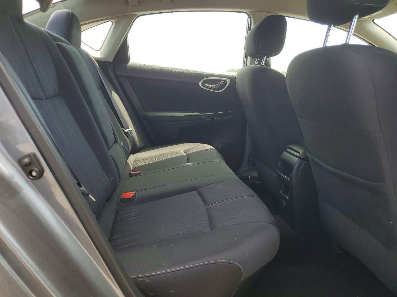 2018 Nissan Sentra Sv Gray vin: 3N1AB7AP3JY207513
