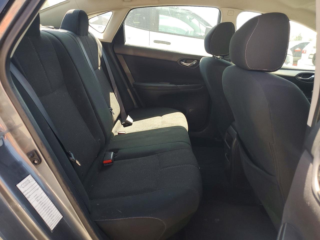 2018 Nissan Sentra S Серый vin: 3N1AB7AP3JY301438