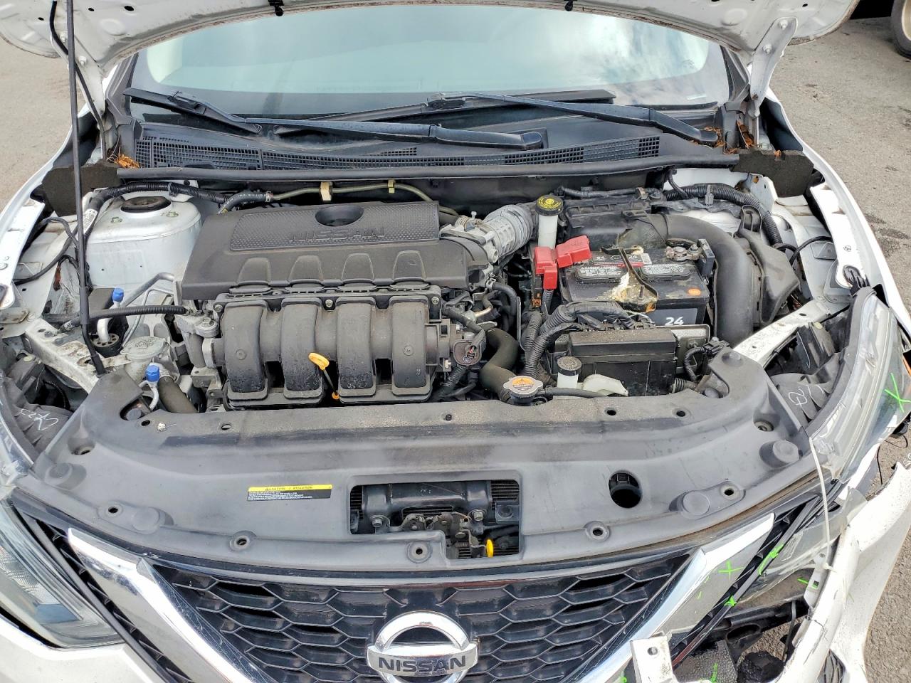 2018 Nissan Sentra Sr Белый vin: 3N1AB7AP3JY339431