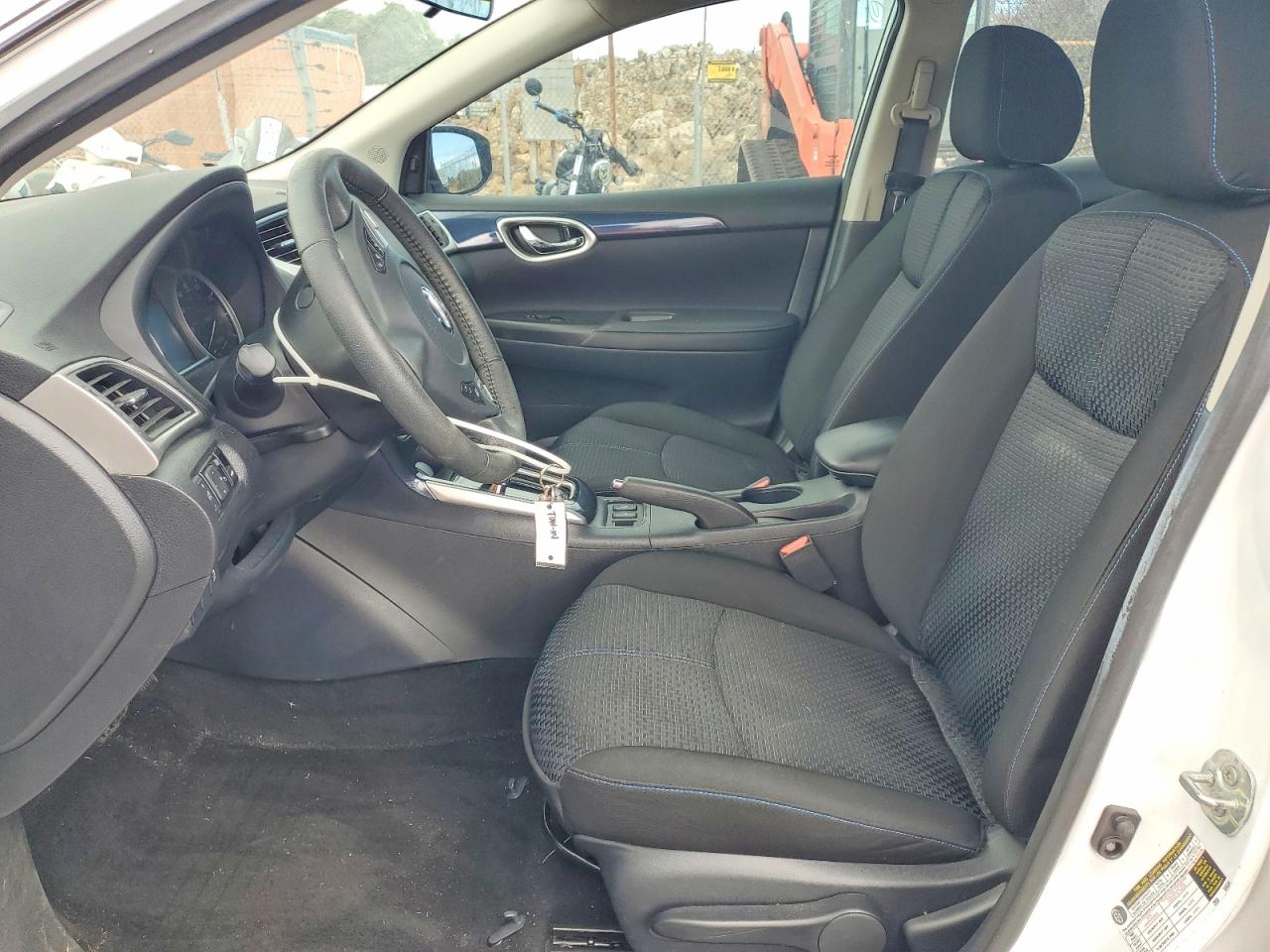 2018 Nissan Sentra Sr Белый vin: 3N1AB7AP3JY339431
