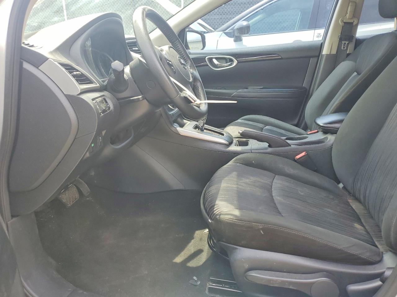 2019 Nissan Sentra Sv Silver vin: 3N1AB7AP3KY284268