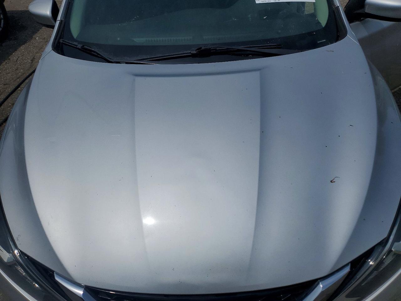 2019 Nissan Sentra Sv Silver vin: 3N1AB7AP3KY284268