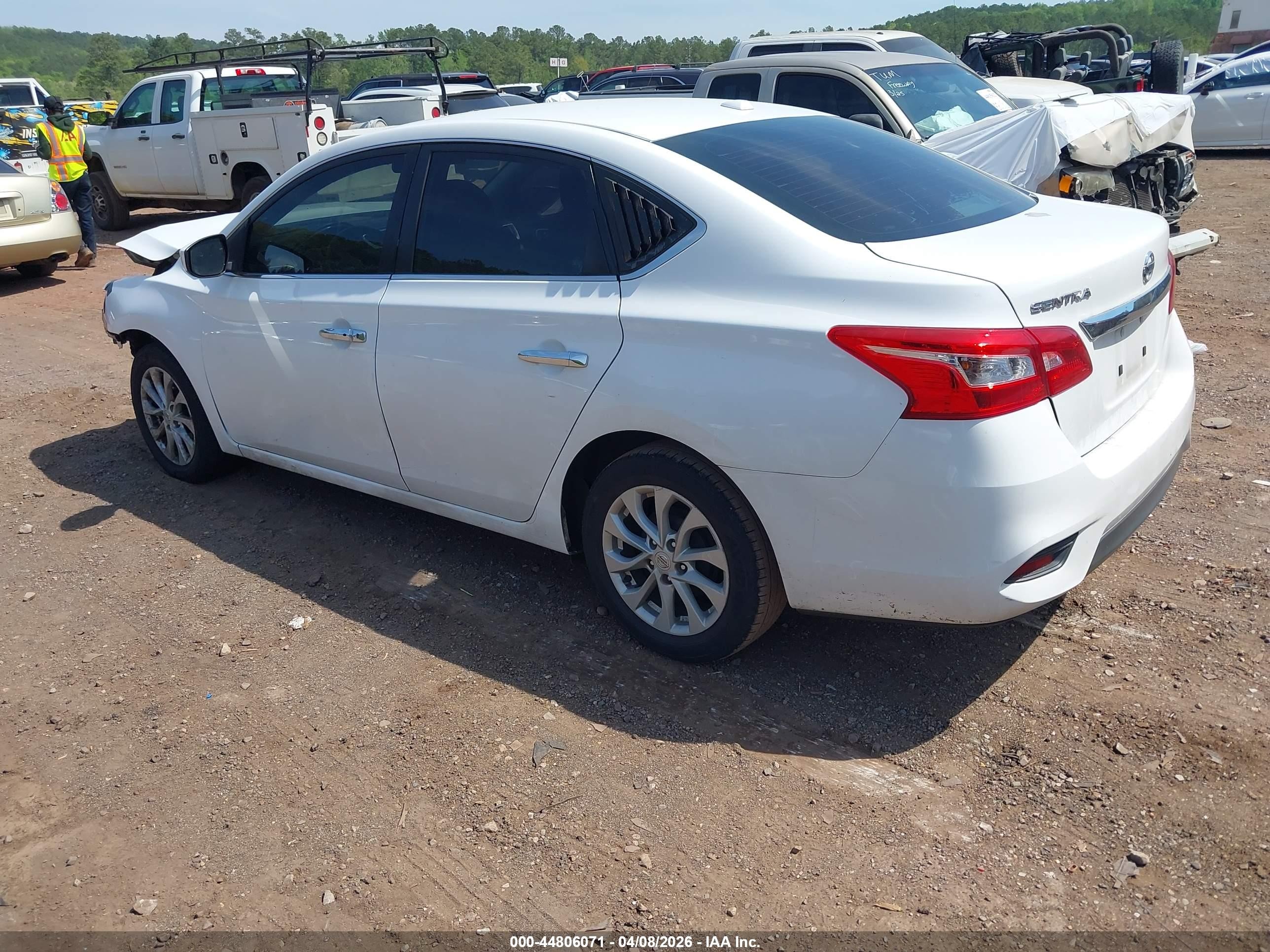 2019 Nissan Sentra Sv Белый vin: 3N1AB7AP3KY322520