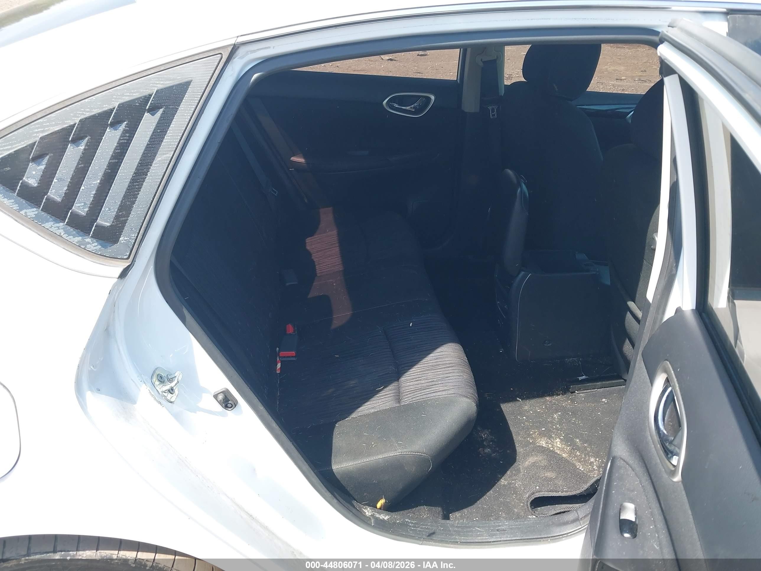 2019 Nissan Sentra Sv Белый vin: 3N1AB7AP3KY322520