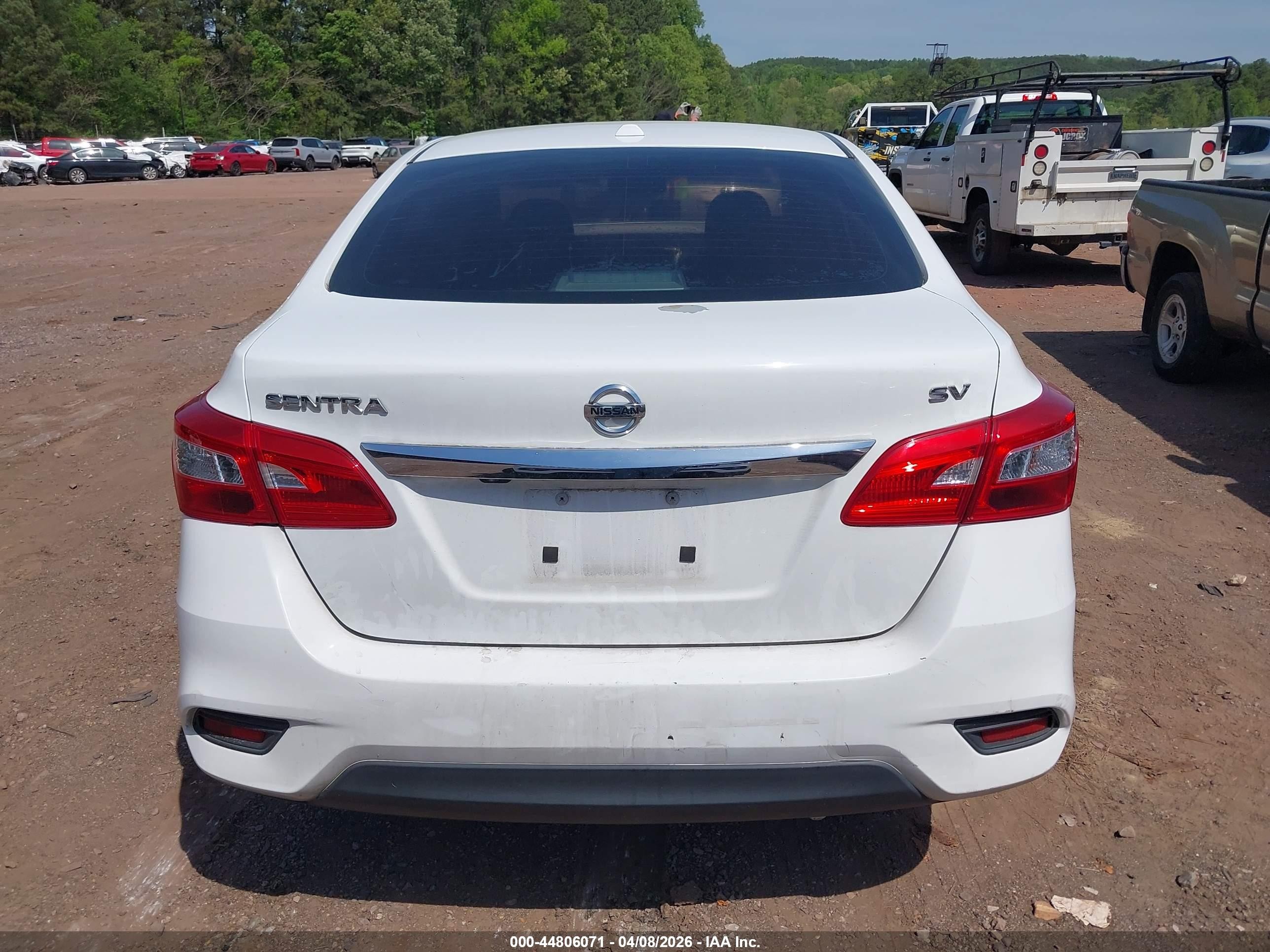2019 Nissan Sentra Sv Белый vin: 3N1AB7AP3KY322520