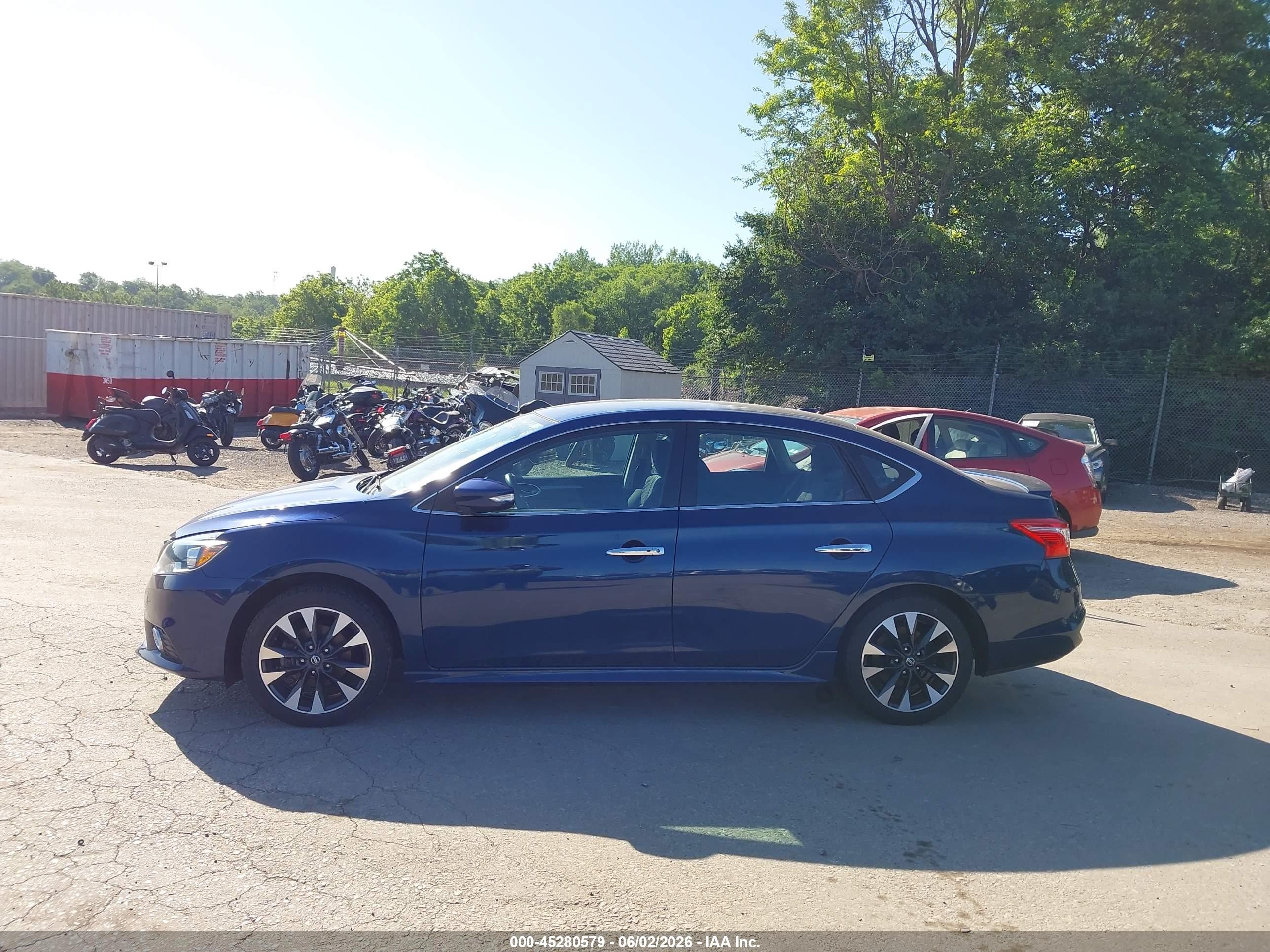 2019 Nissan Sentra Sr Синий vin: 3N1AB7AP3KY333615