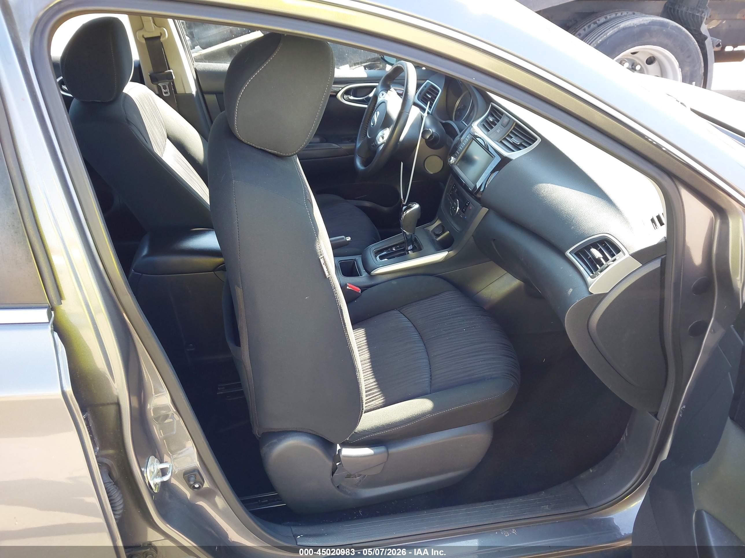 2019 Nissan Sentra Sv Серый vin: 3N1AB7AP3KY391319