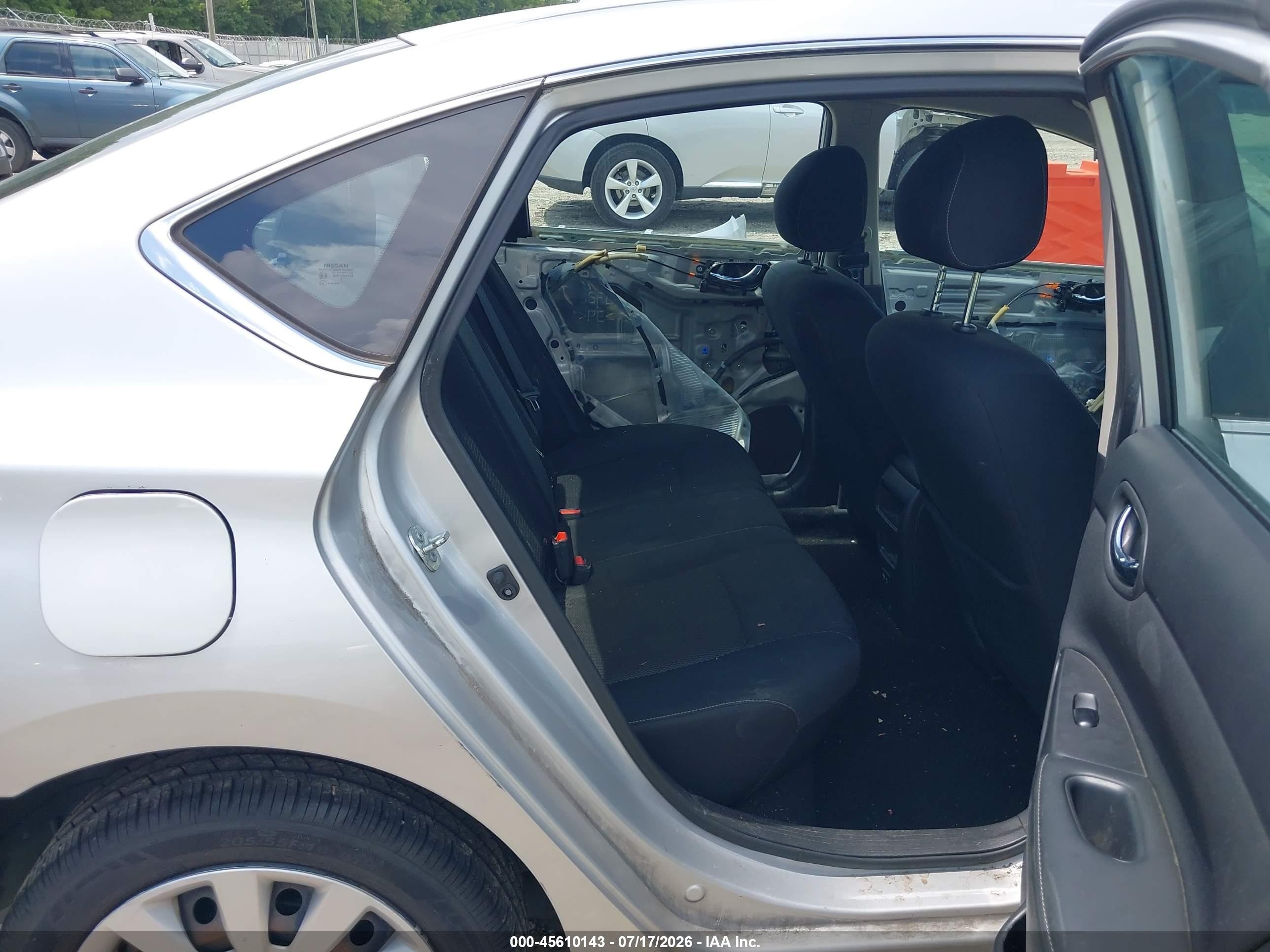 2019 Nissan Sentra S Silver vin: 3N1AB7AP3KY406515