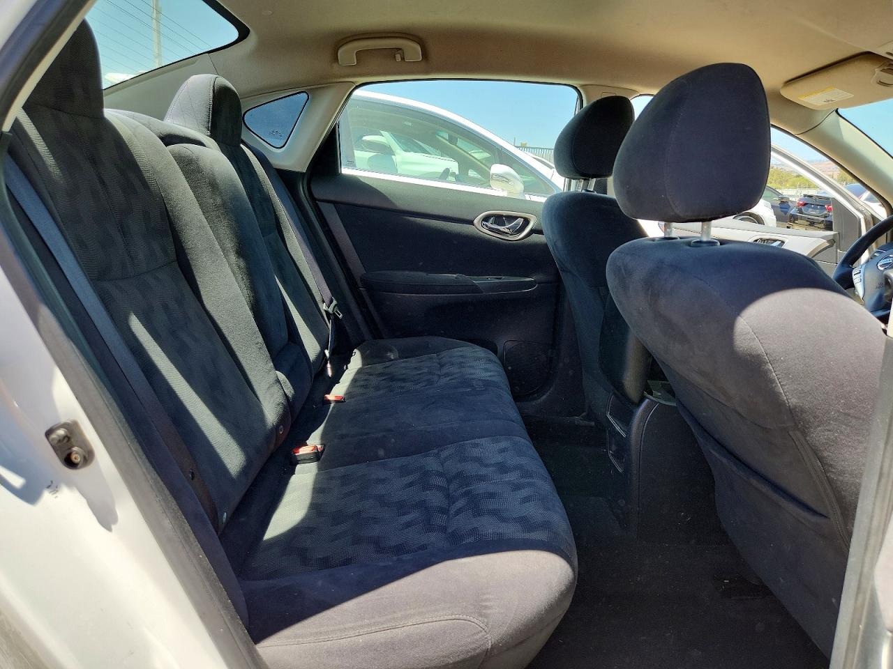 2013 Nissan Sentra S Белый vin: 3N1AB7AP4DL628903