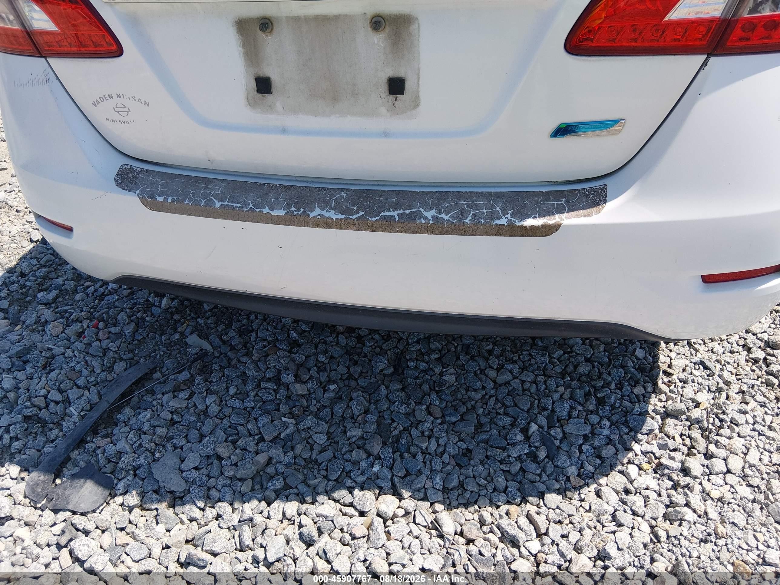 2013 Nissan Sentra Fe+ Sv White vin: 3N1AB7AP4DL676241