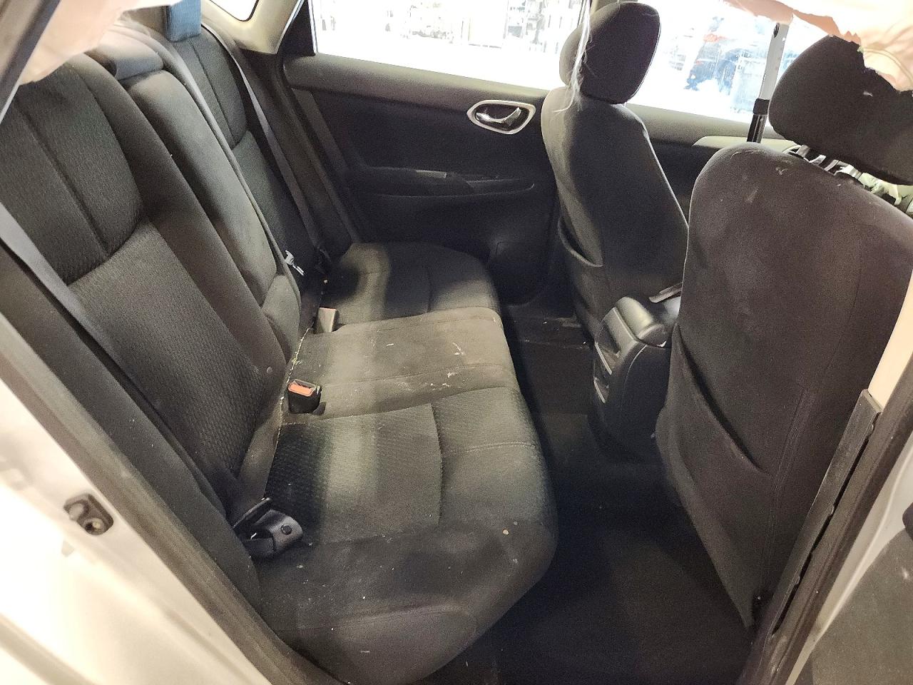 2014 Nissan Sentra Sr Silver vin: 3N1AB7AP4EL623332