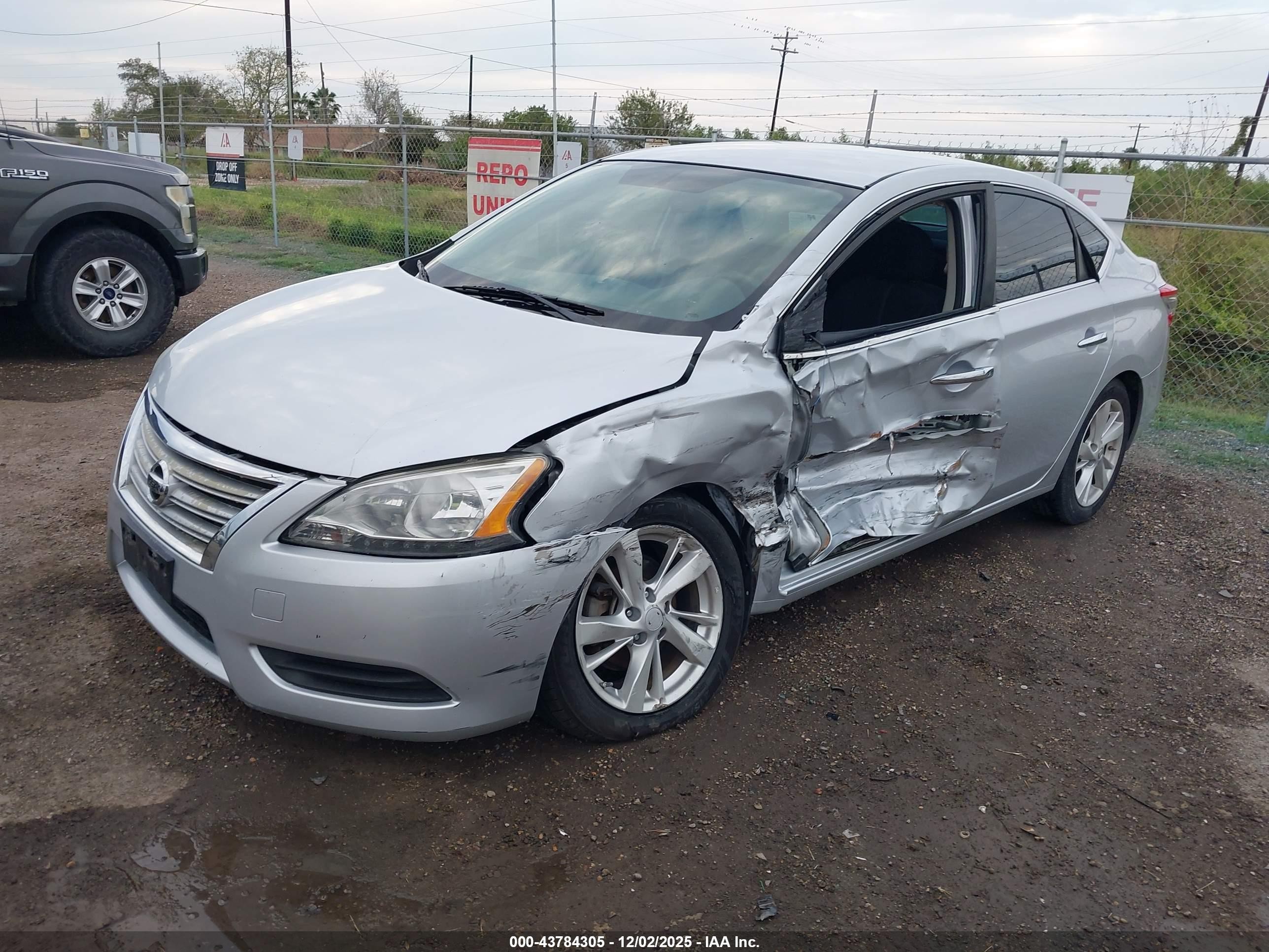 2014 Nissan Sentra S Silver vin: 3N1AB7AP4EY202701